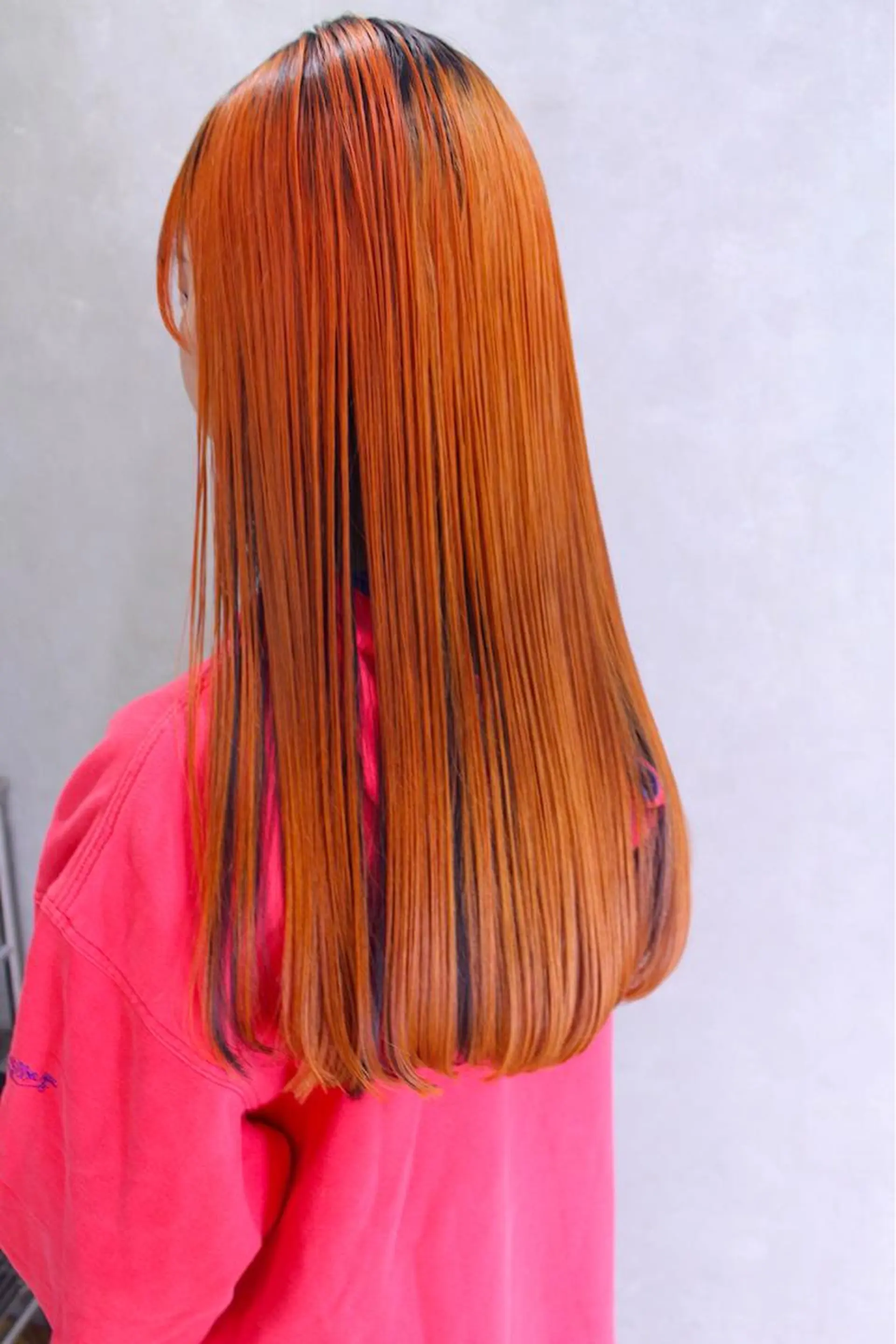 ロング カラー ヘアアレンジ オレンジ ヘアカラー トリートメント lani ブリーチ /ダブルカラーのヘアスタイル