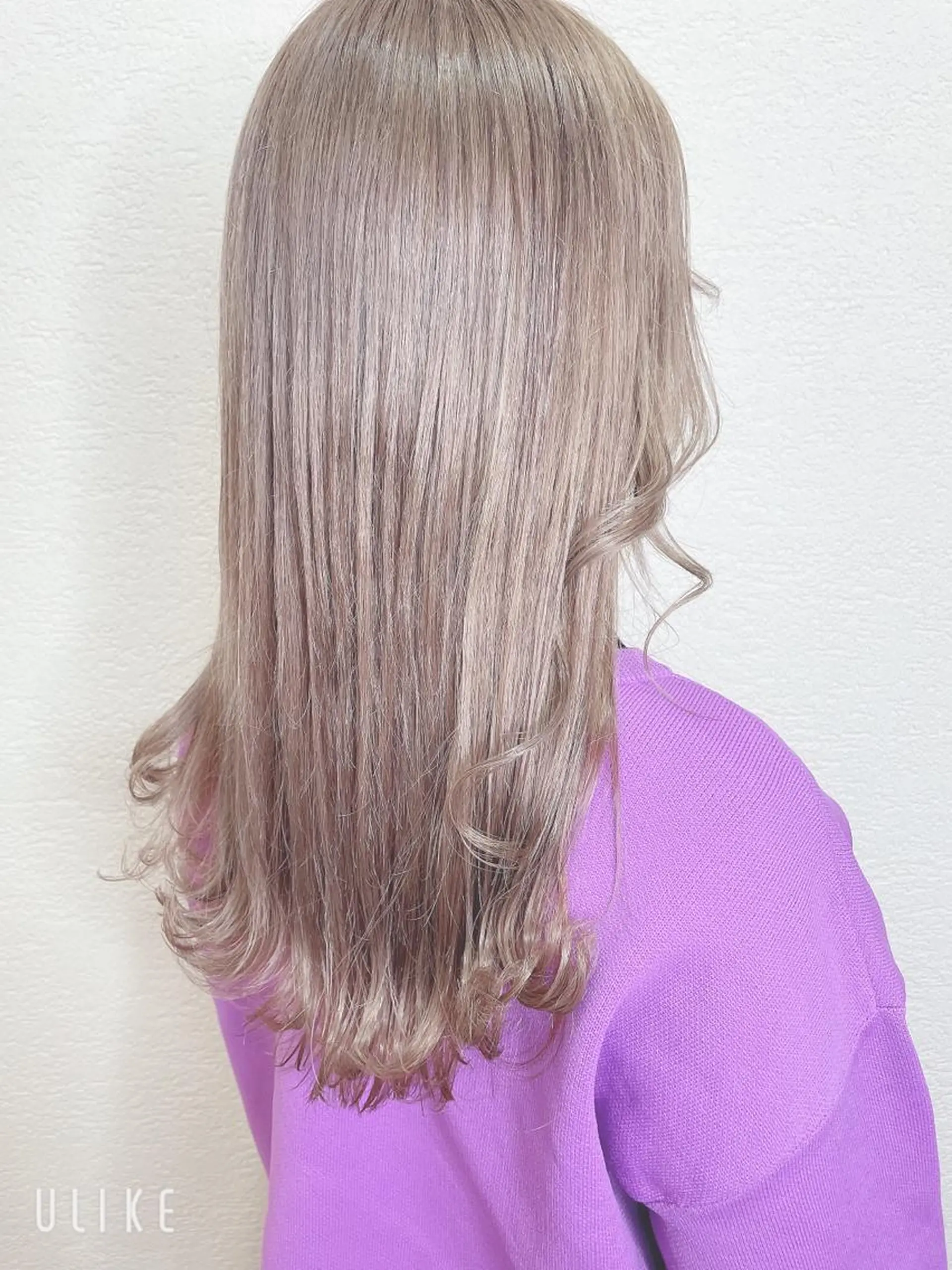 ロング カラー グレージュ ミルクティーグレージュ カット ヘアカラー トリートメント ❣️モードケイズ塚口 和田一将のヘアスタイル