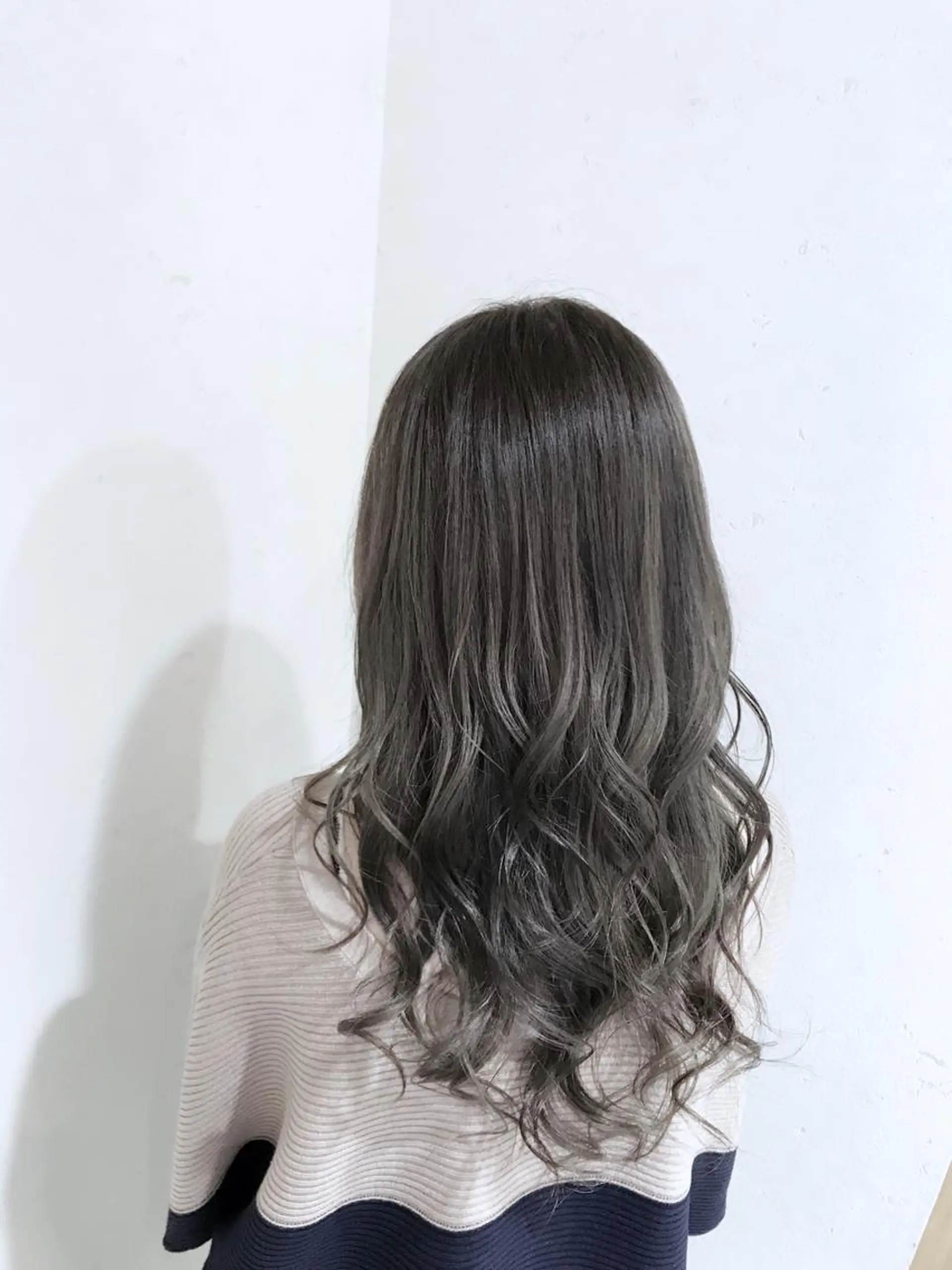 セミロング カラー パーマ ヘアアレンジ メンズ キッズ ネイル マツエク・マツパ カット ヘアカラー バレイヤージュ/ 髪質改善/渡邉悟🌱のヘアスタイル