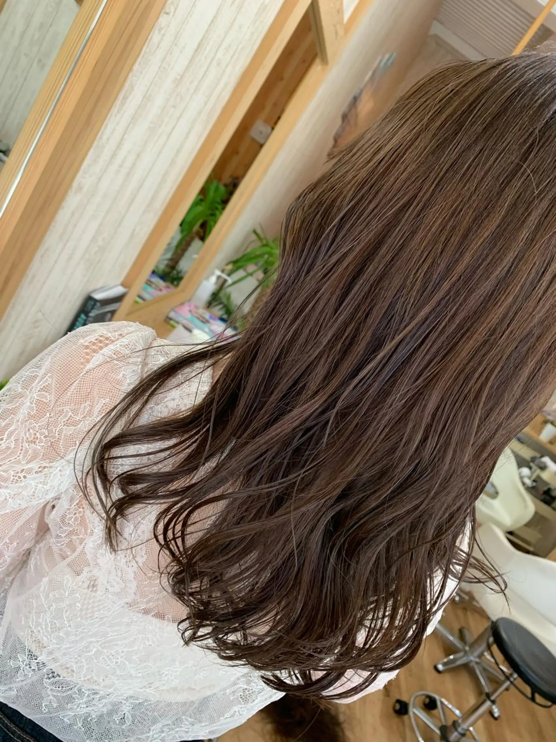 ロング カラー イルミナカラー ロング カット ヘアカラー トリートメント ヘッドスパ hair &make EPICRUMIのヘアスタイル
