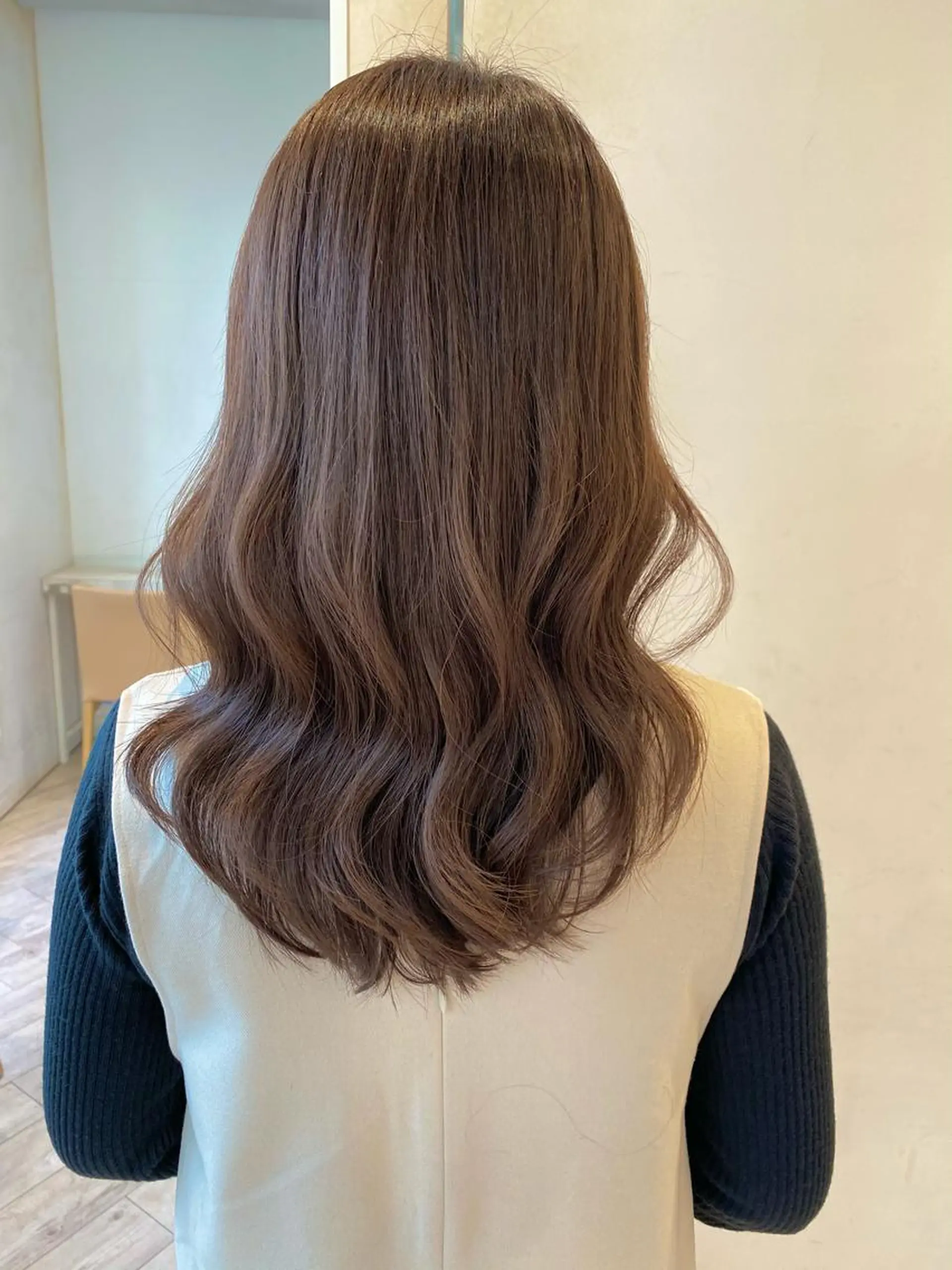 セミロング カラー 顔まわりカット🌟 くびれヘア/寺門遥輝のヘアスタイル