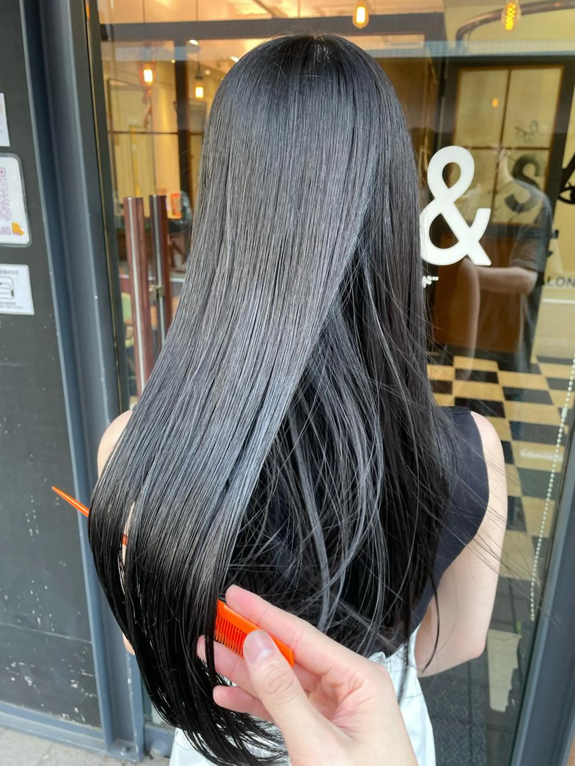 ロング カラー ダークグレー トリートメント 酸熱トリートメント 川上拓真 ✂︎学芸大学のヘアスタイル