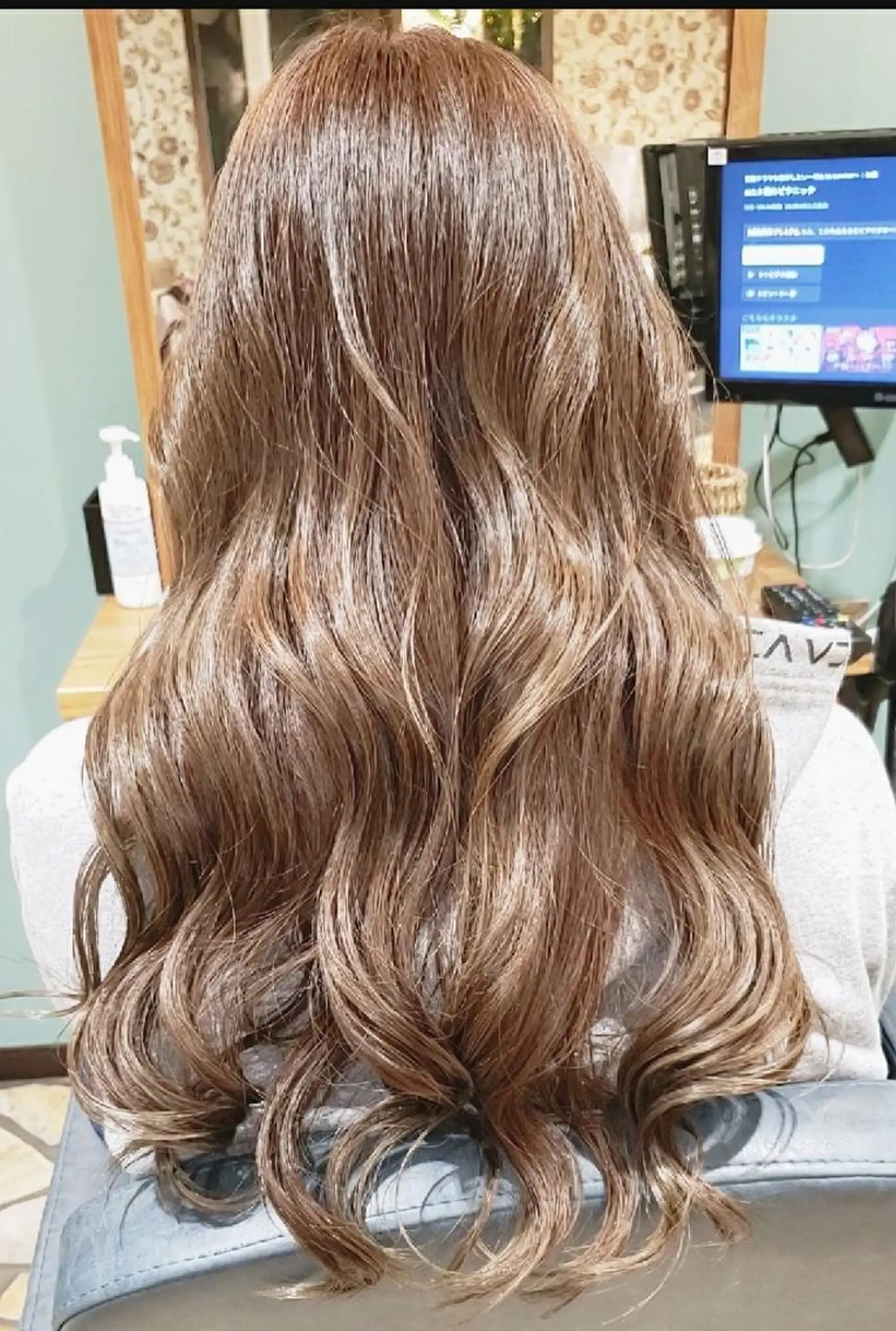 ロング 遠藤 量平のヘアスタイル