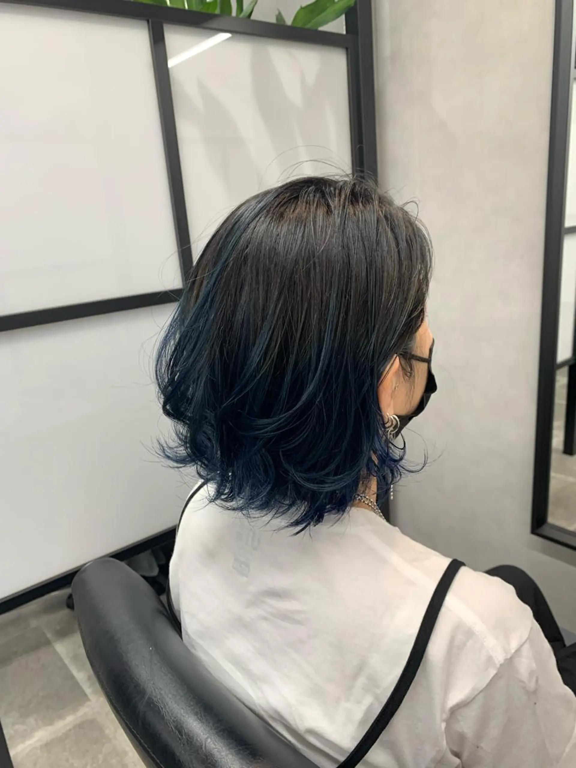 ミディアム カット ヘアカラー 菊地 旬のヘアスタイル