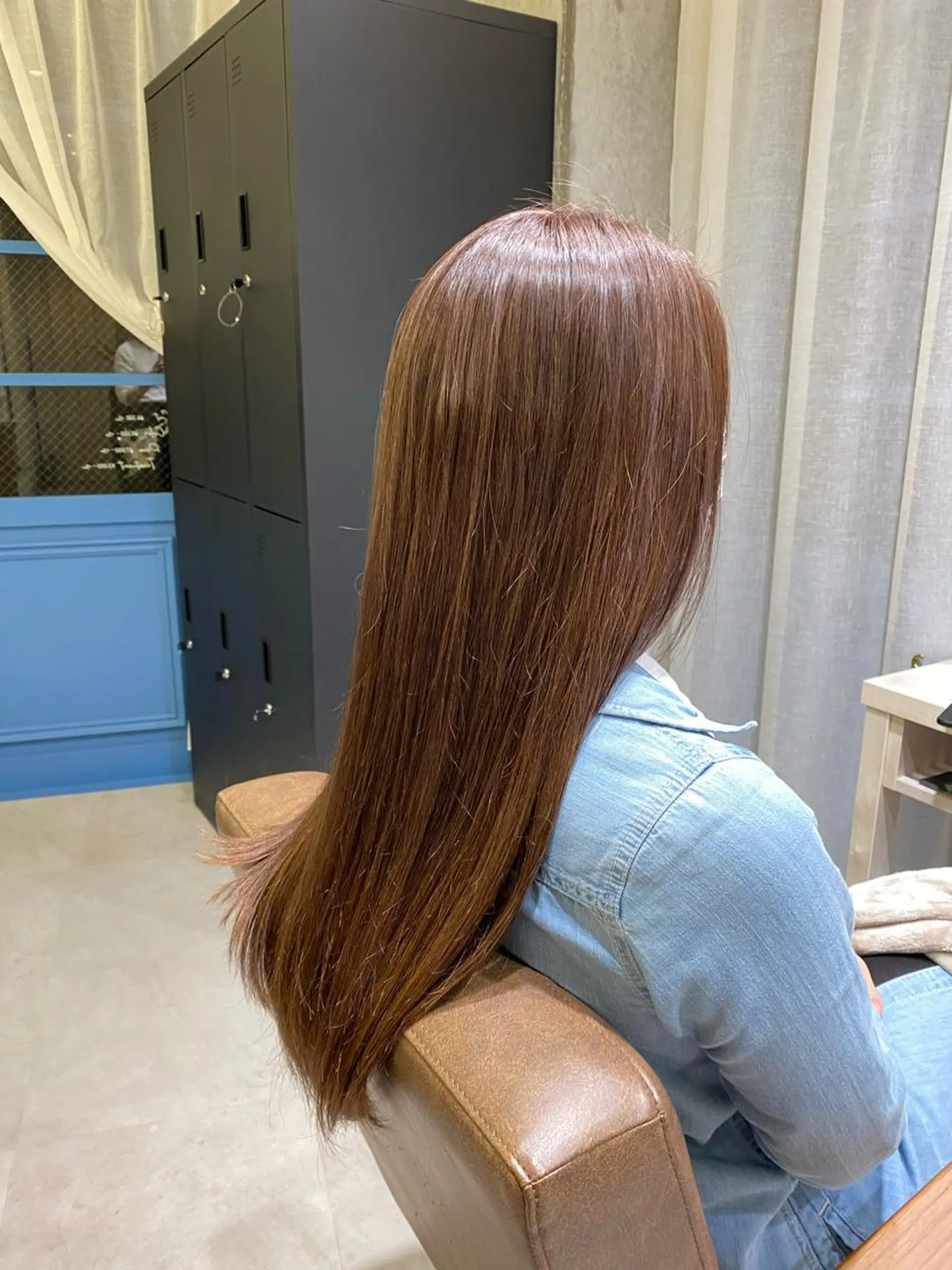 ロング ヘアカラー 大久保 優香のヘアスタイル