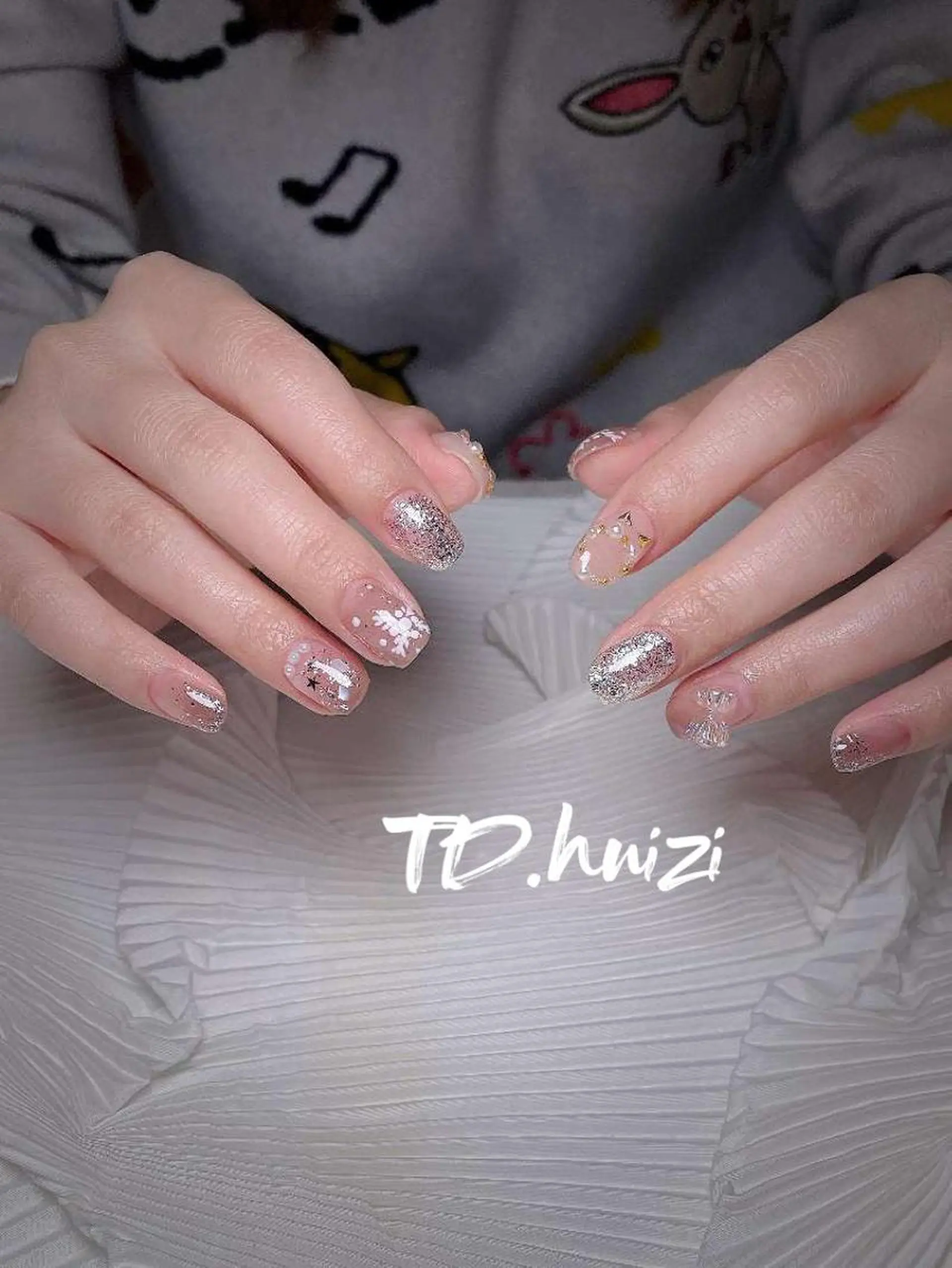 ショート めぐみのネイルサロン スタッフ練習のネイルデザイン