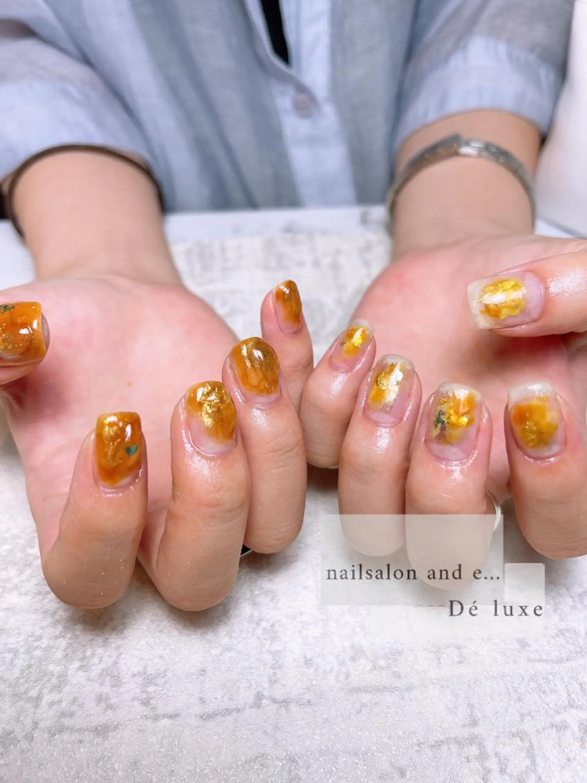 ネイル オーロラネイル ジェルネイル マグネットネイル ミラーネイル 持ち込み nailsalon mur.のネイルデザイン