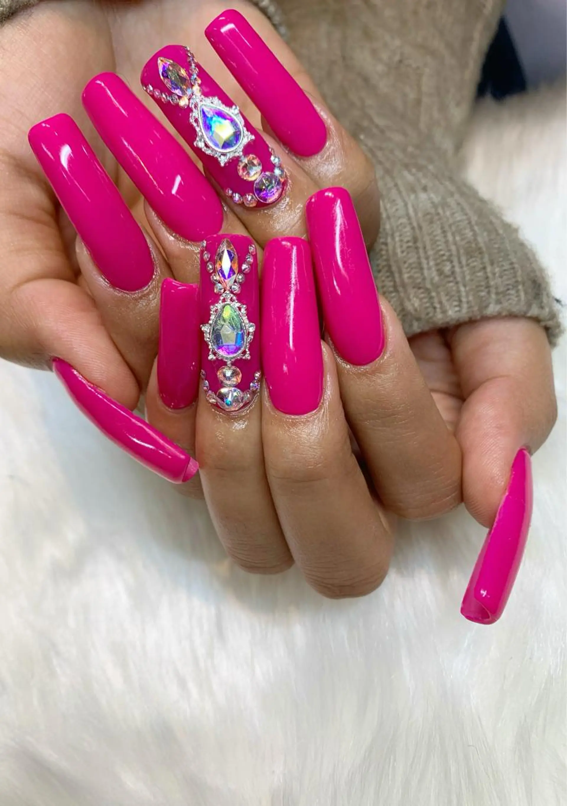 ネイル ロングネイル スカルプネイル ハンドネイル glow_ nailのネイルデザイン
