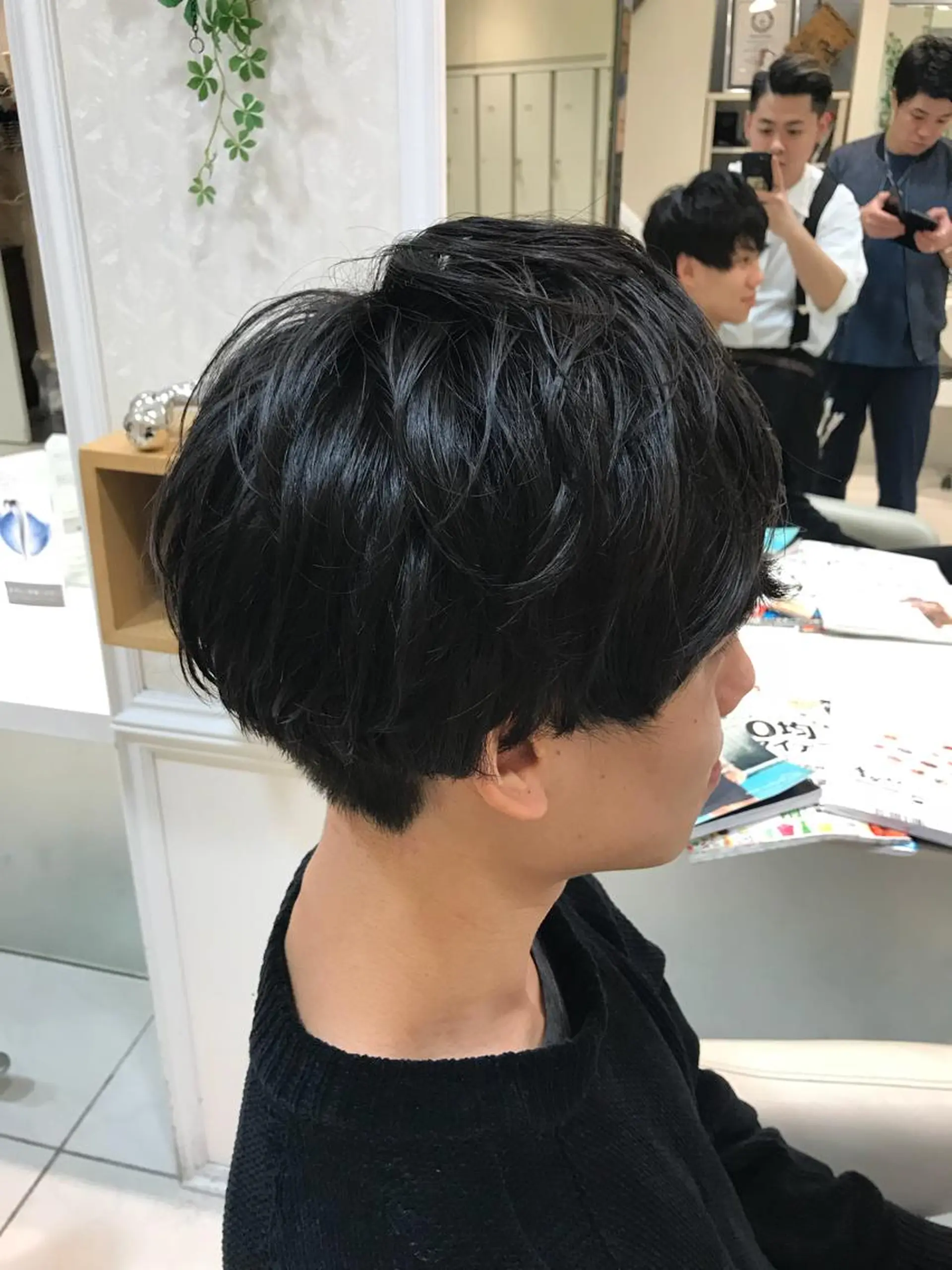 ショート パーマ メンズ マッシュ メンズパーマ 刈り上げ 【店長】石川 【メンズ特化】のヘアスタイル