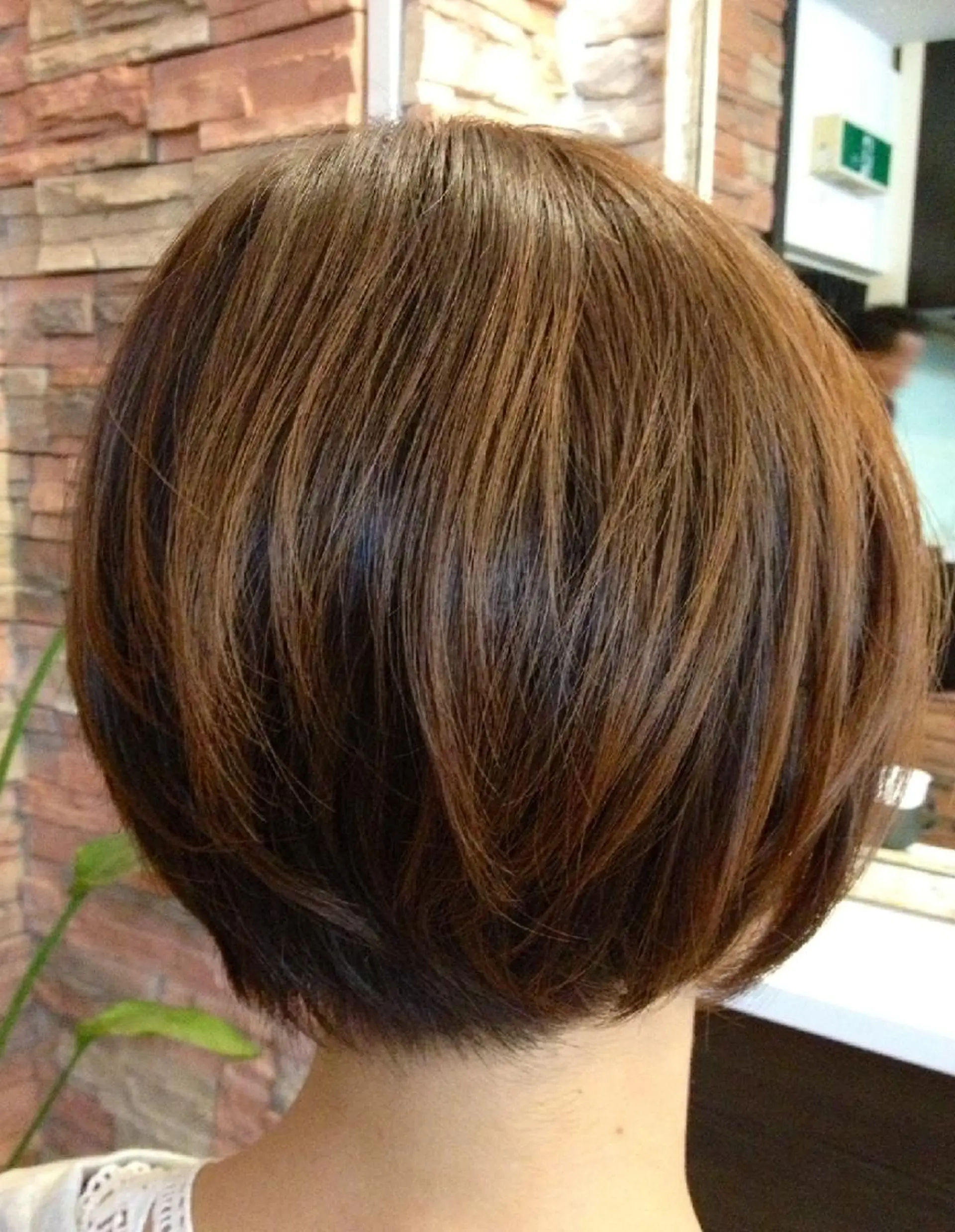 ショート カラー 知念 香トータル ビューティー🌷のヘアスタイル