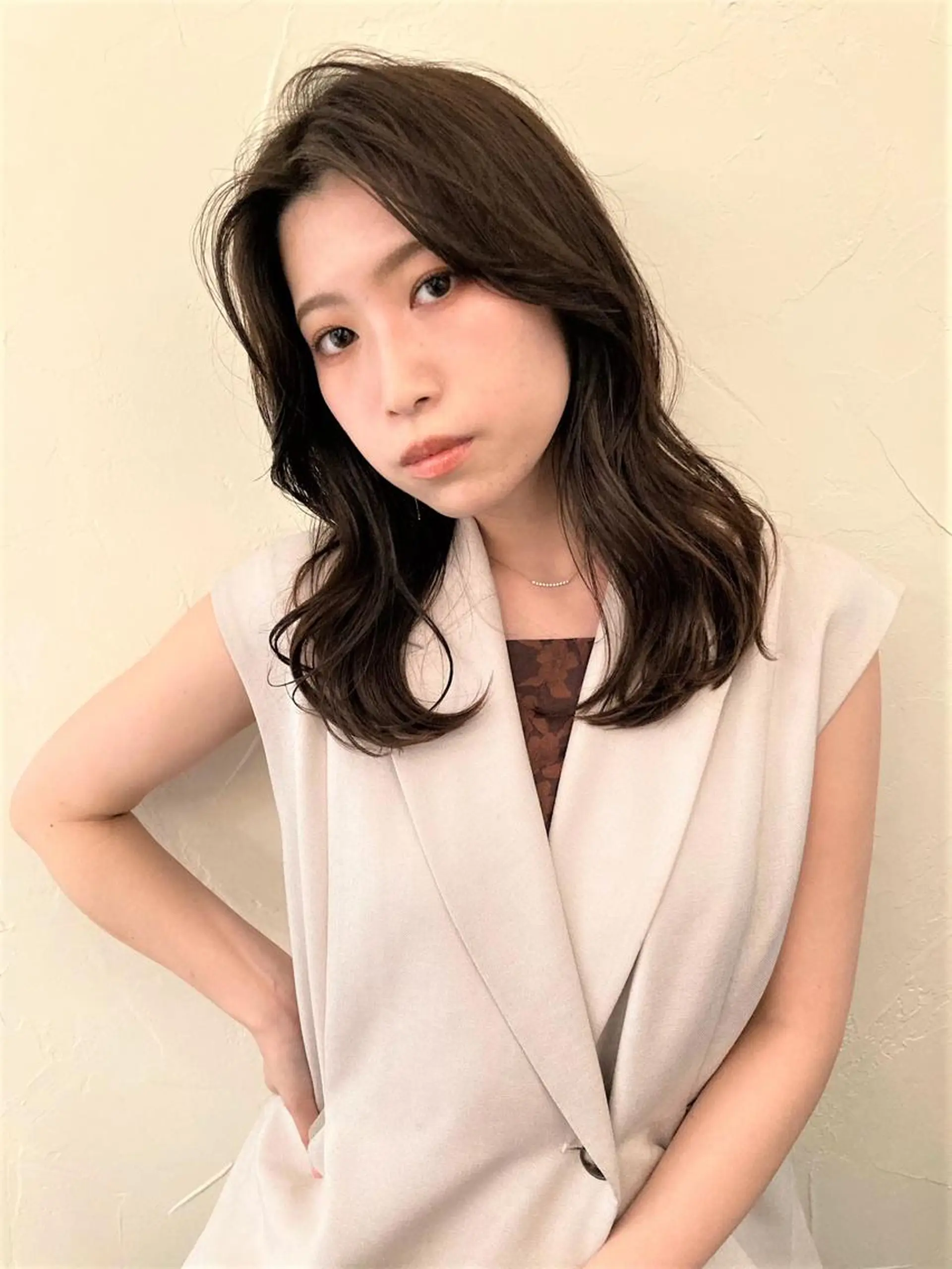 セミロング シマダ アユミのヘアスタイル