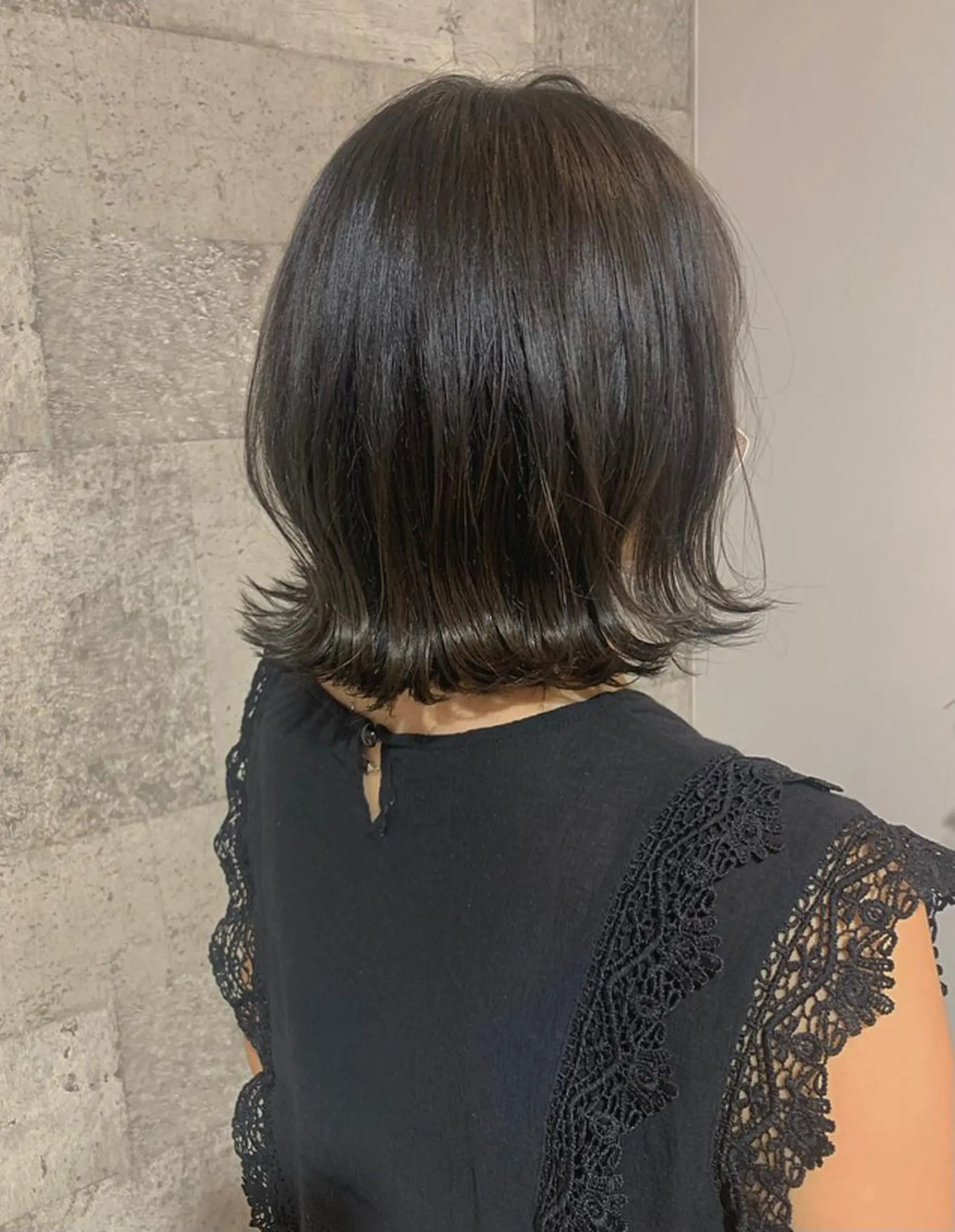 ミディアム カラー 🪞Unge チヒロ 女性限定のヘアスタイル