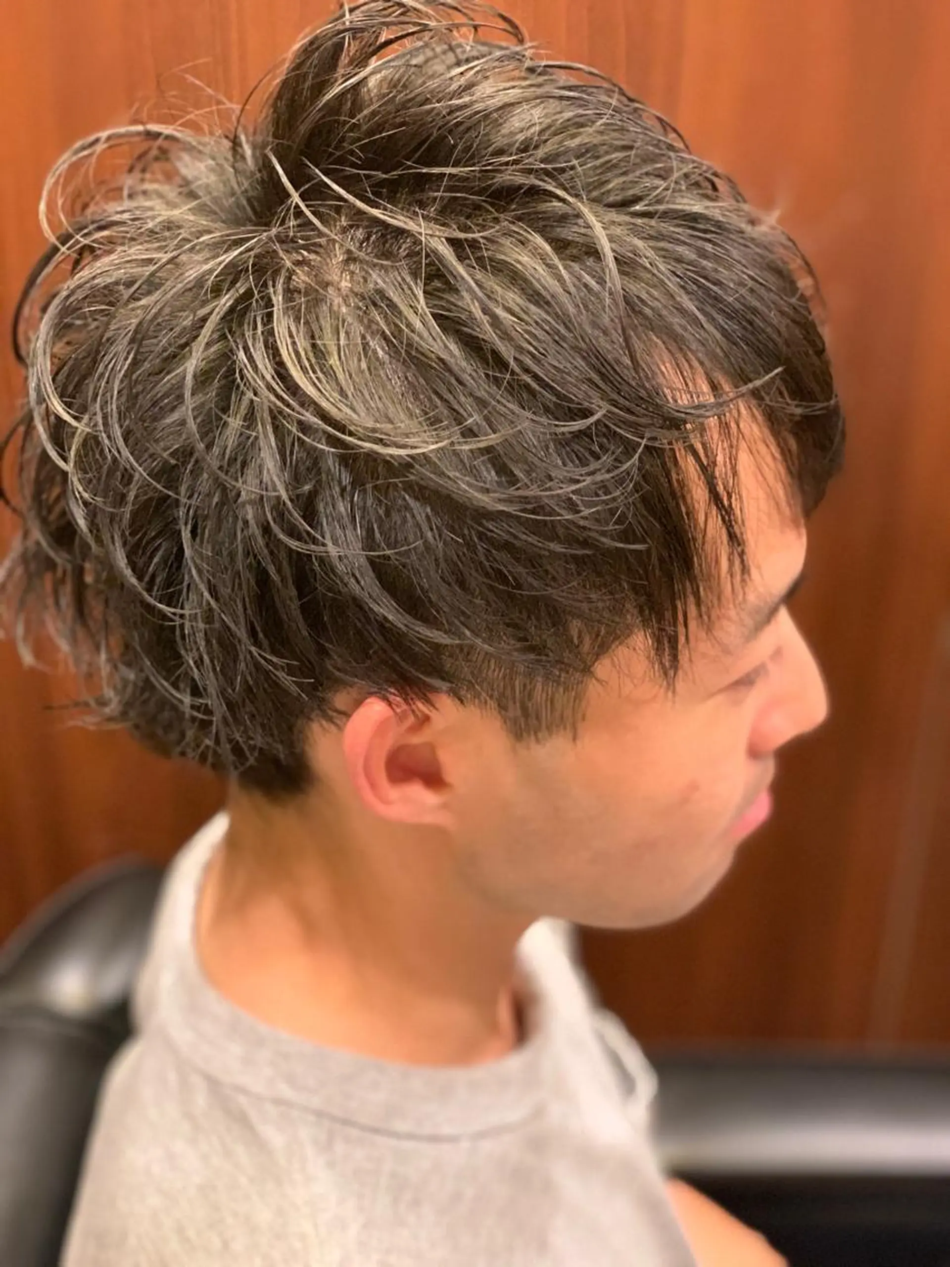 ミディアム パーマ ミディアムパーマ 岡崎 海人のヘアスタイル