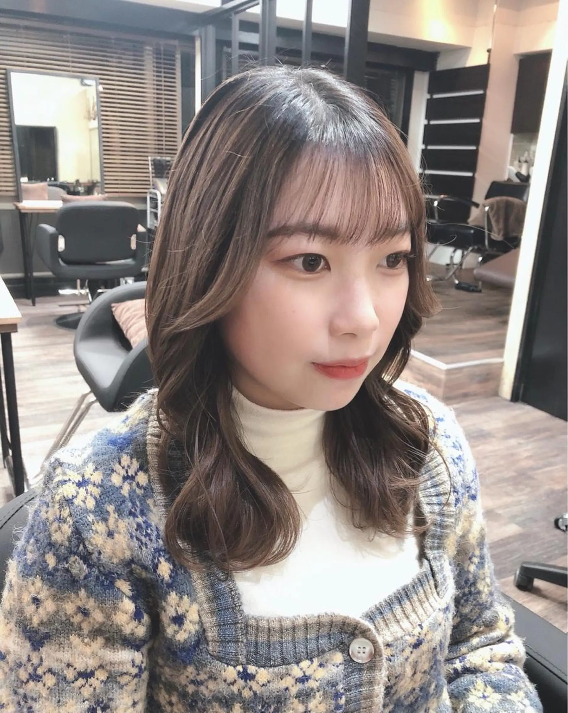 ロング ヘアアレンジ 顔周りカット 韓国風ヘア カット トリートメント 🤍清楚系 韓国レイヤー🤍拓朗のヘアスタイル