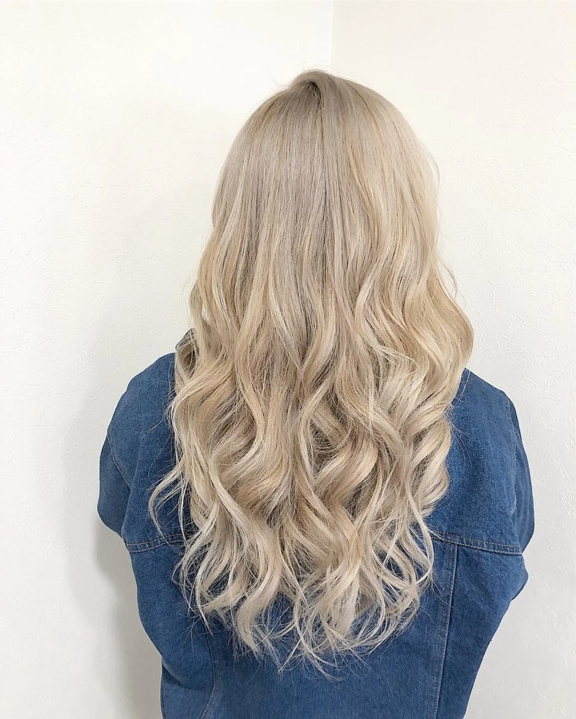 ロング ヤマグチ ヒカルのヘアスタイル