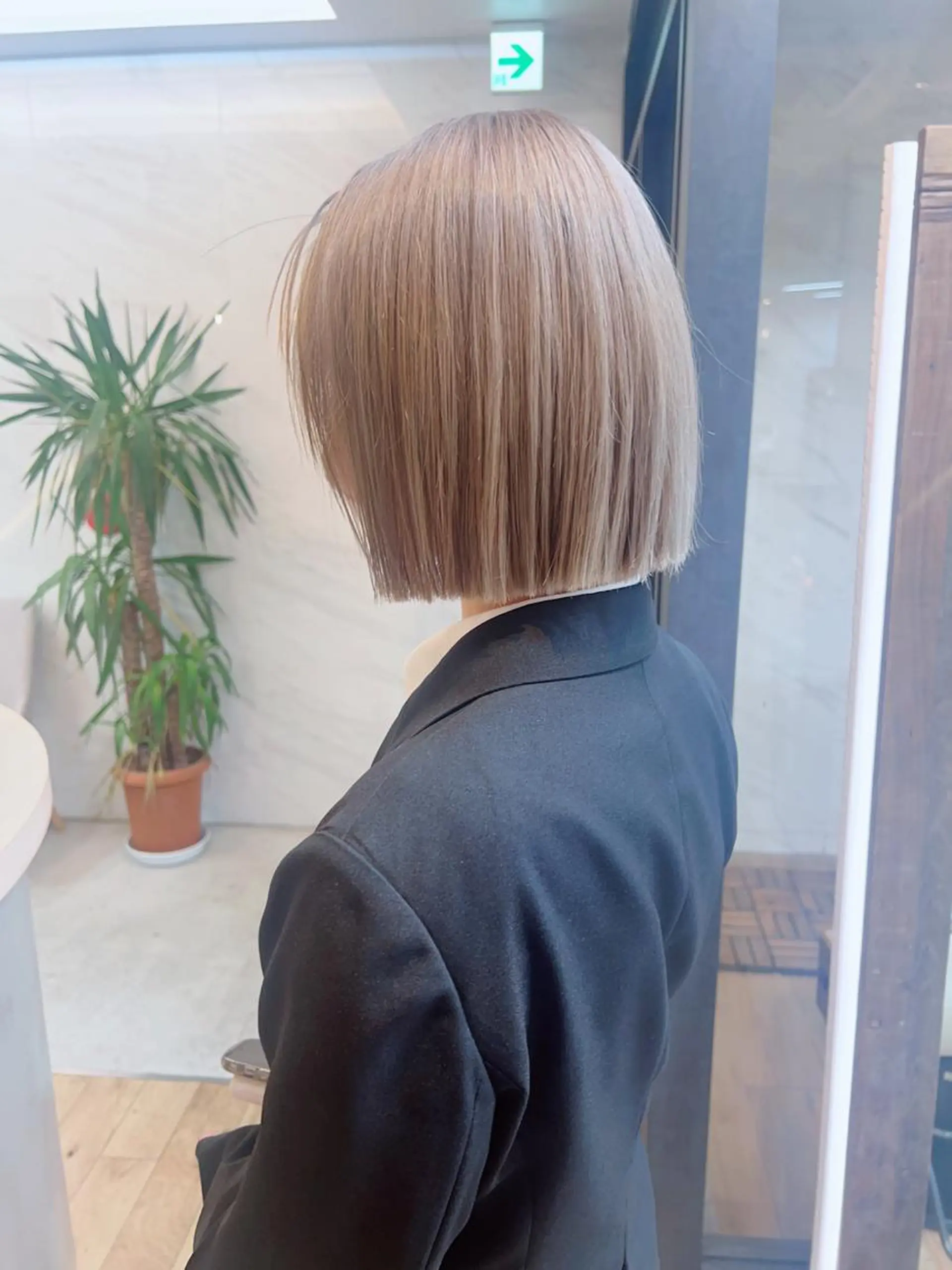 ショート ボブ カット ヘアカラー 🩶レイヤーカット/ さわ🩶のヘアスタイル