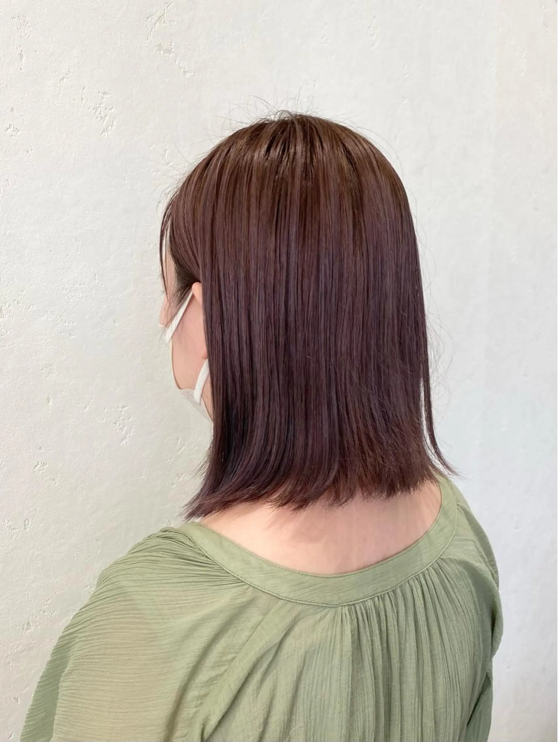 カラー 鶴谷 麻衣のヘアスタイル