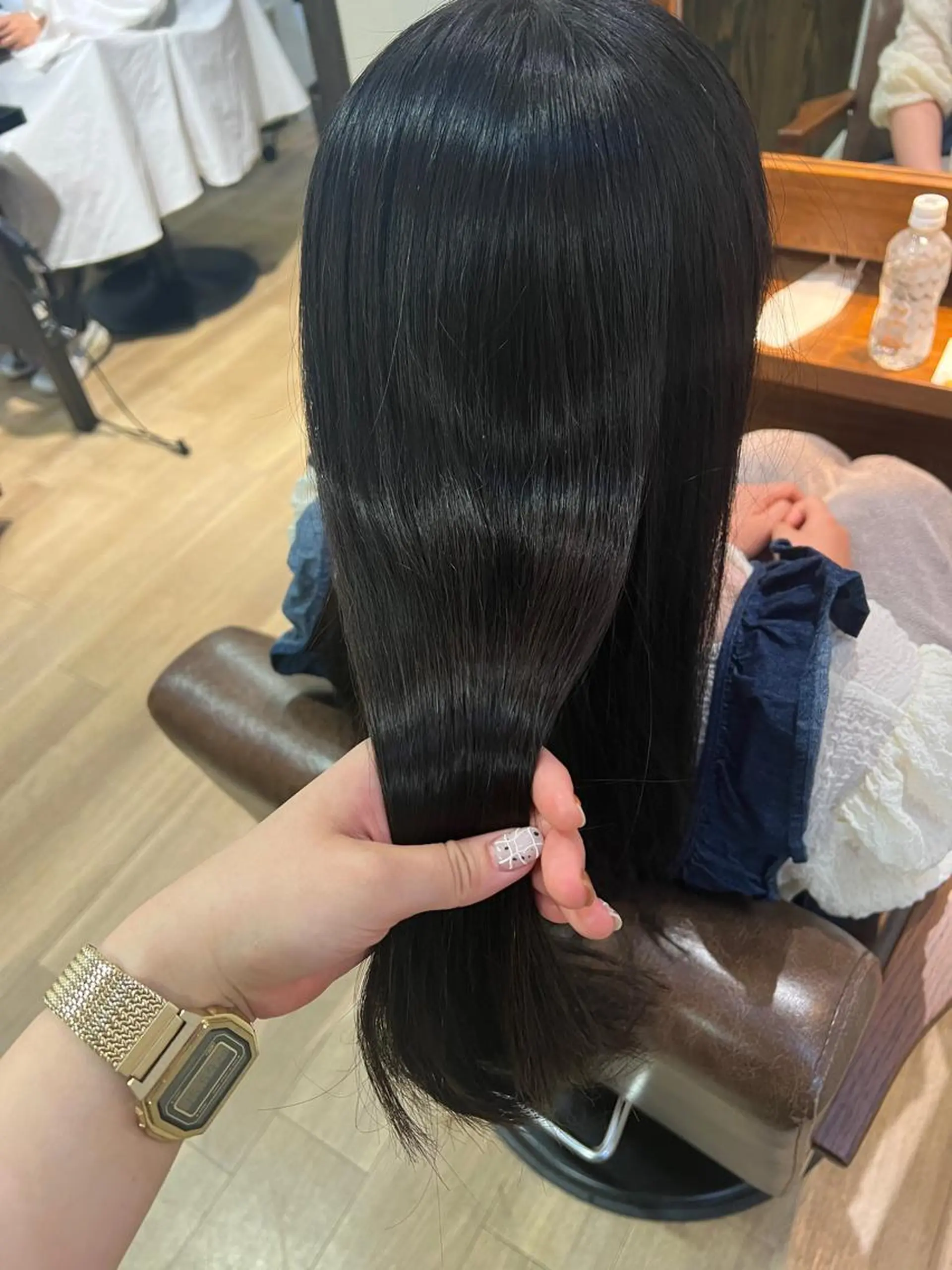 ロング miku 三ノ輪のヘアスタイル