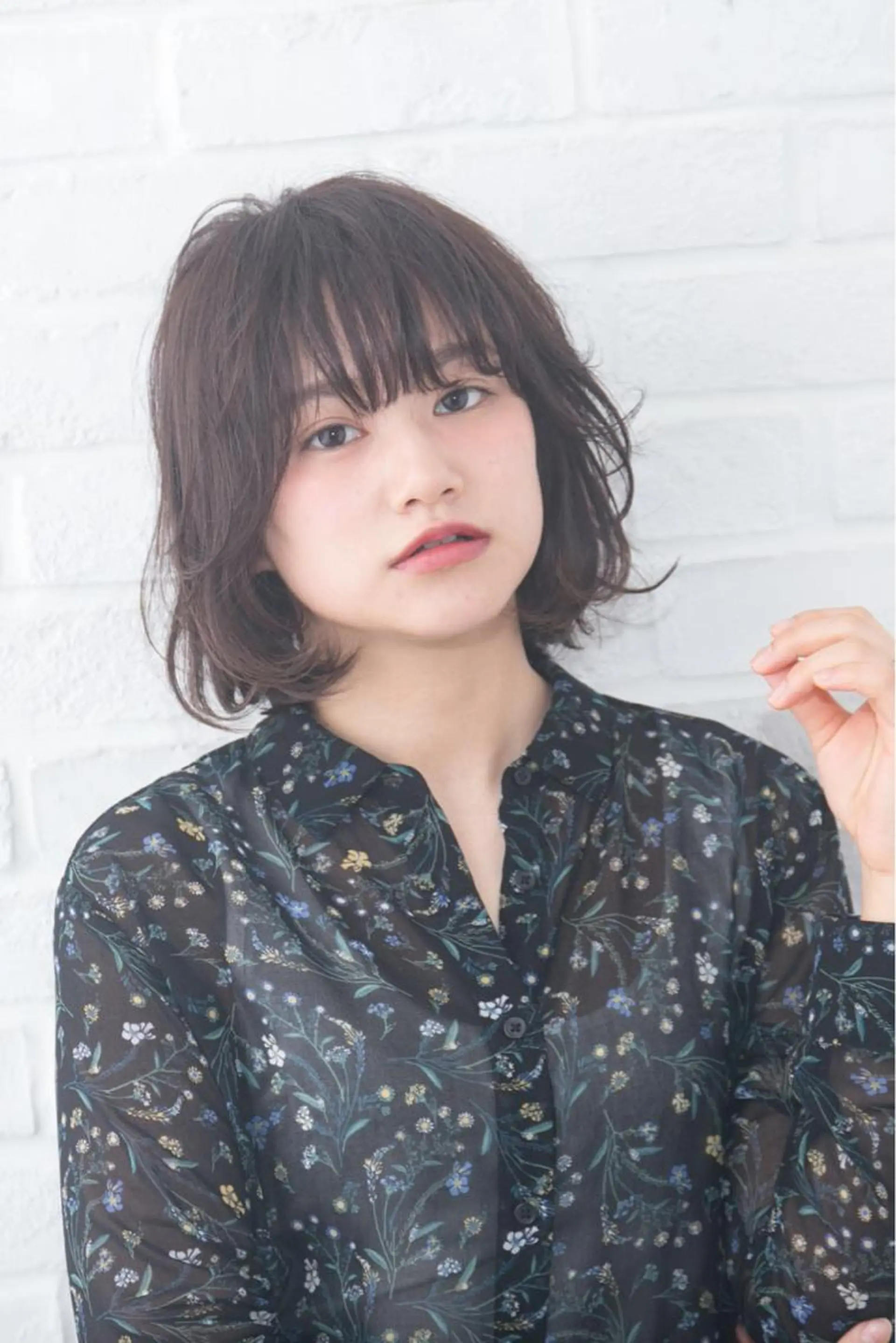 ミディアム カット ヘアカラー トリートメント 井上 美奈子のヘアスタイル