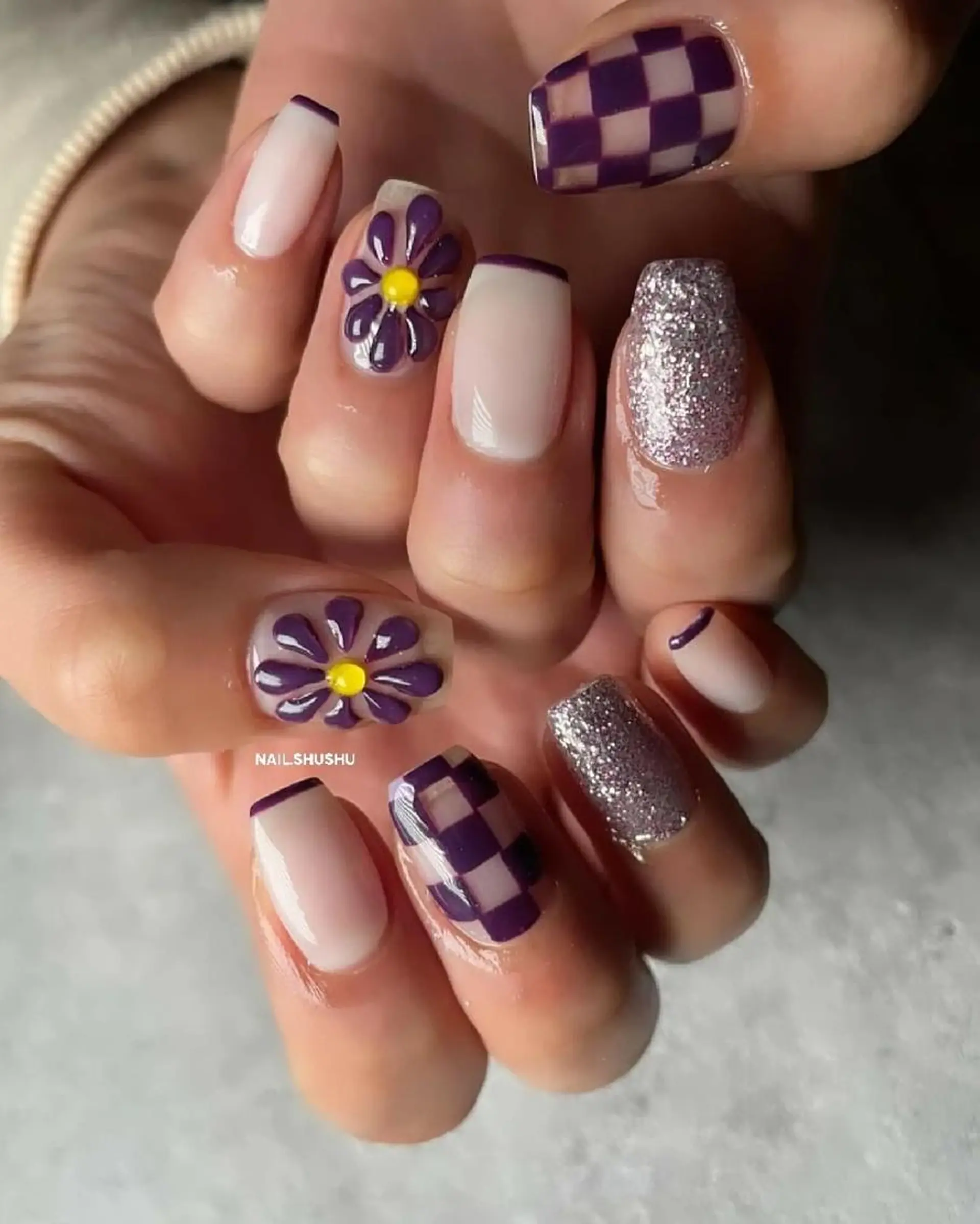 ネイル 持ち込み ニュアンスネイル ワンカラーネイル シンプルネイル バレンタイン 3dパーツ/流行り 👧shushu❤️のネイルデザイン