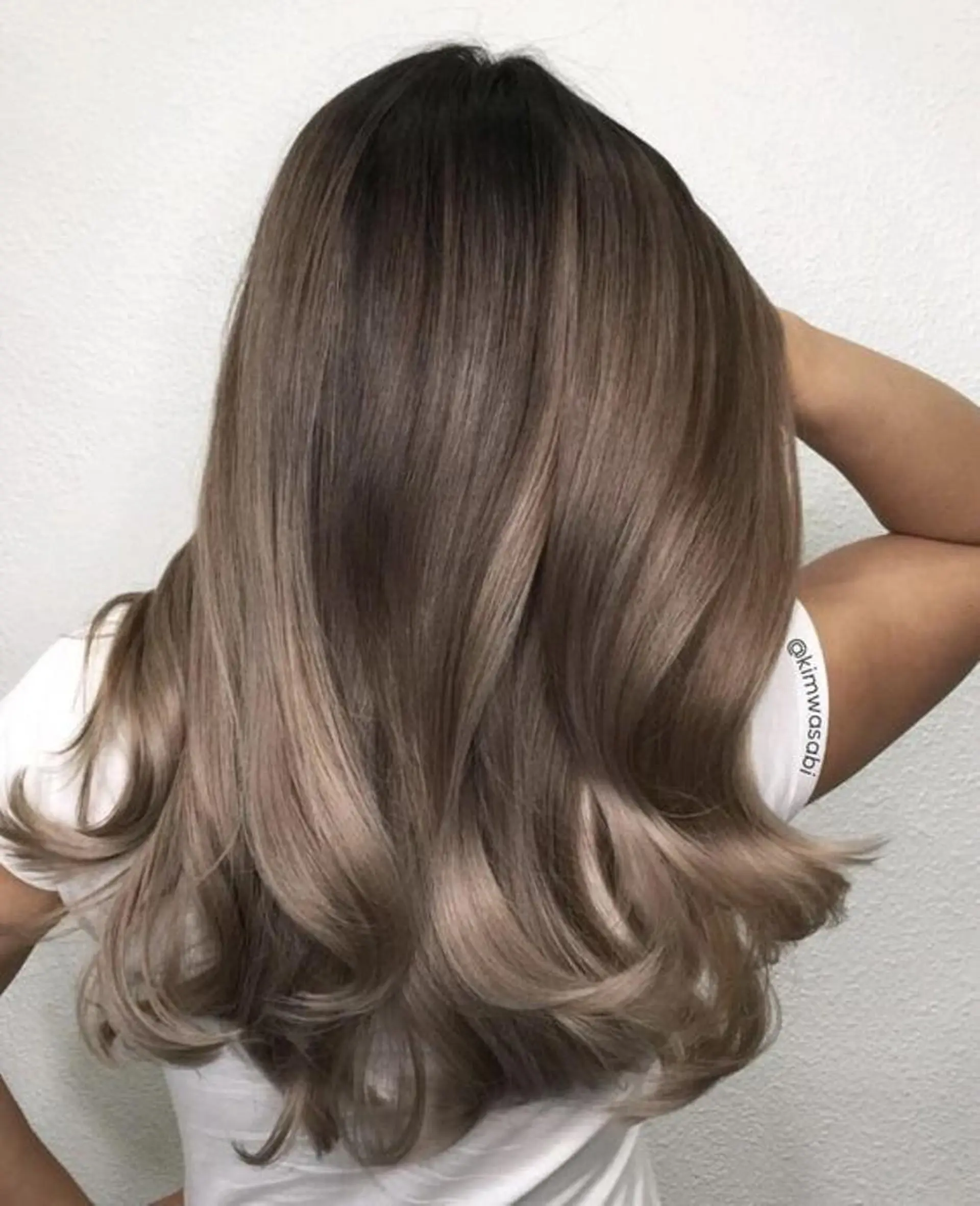 セミロング カット ヘアカラー トリートメント 💗大人艶×髪質改善 カラー💗AYAKIのヘアスタイル