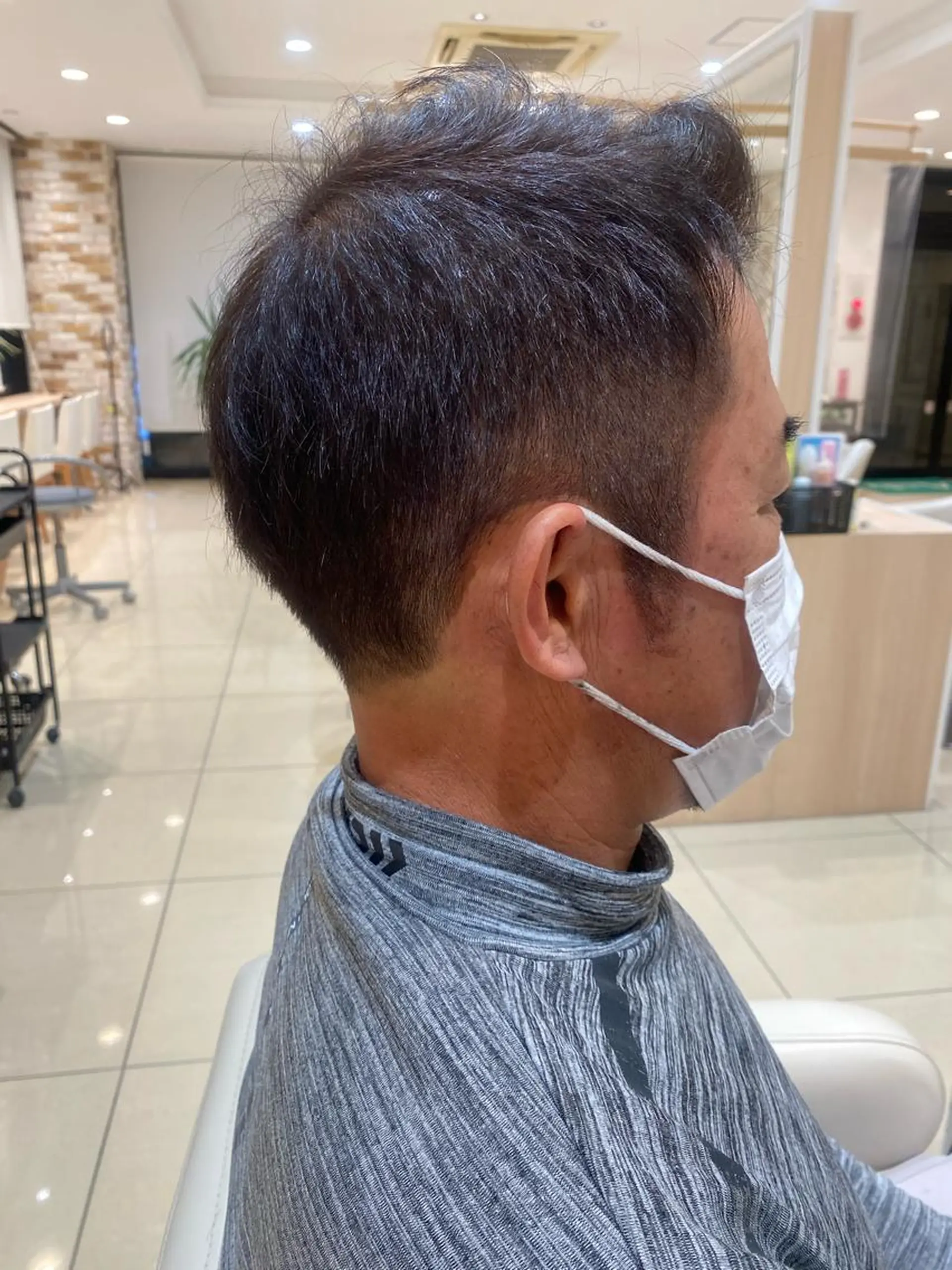 カラー メンズ 🩵波巻き／ツイスパ HARU💎のヘアスタイル