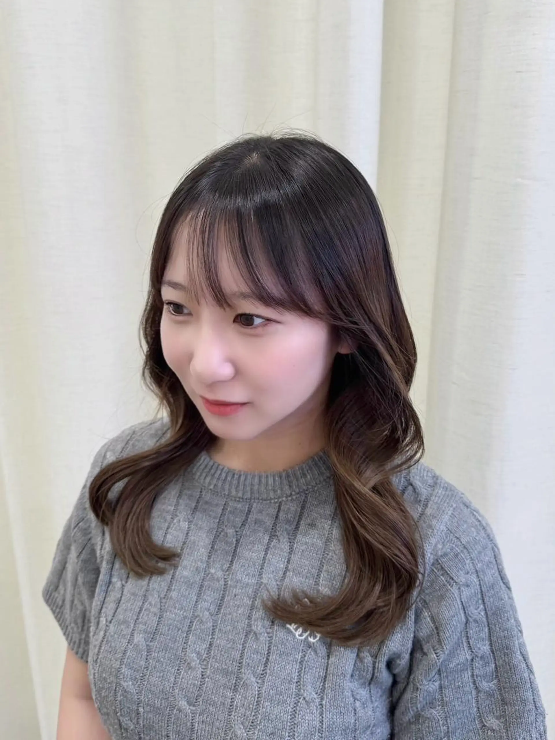 セミロング 顔周りカット 韓国風ヘア レイヤーカット カット ヘアカラー トリートメント 韓国ヘア/レイヤー /髪質改善🦋イブキのヘアスタイル