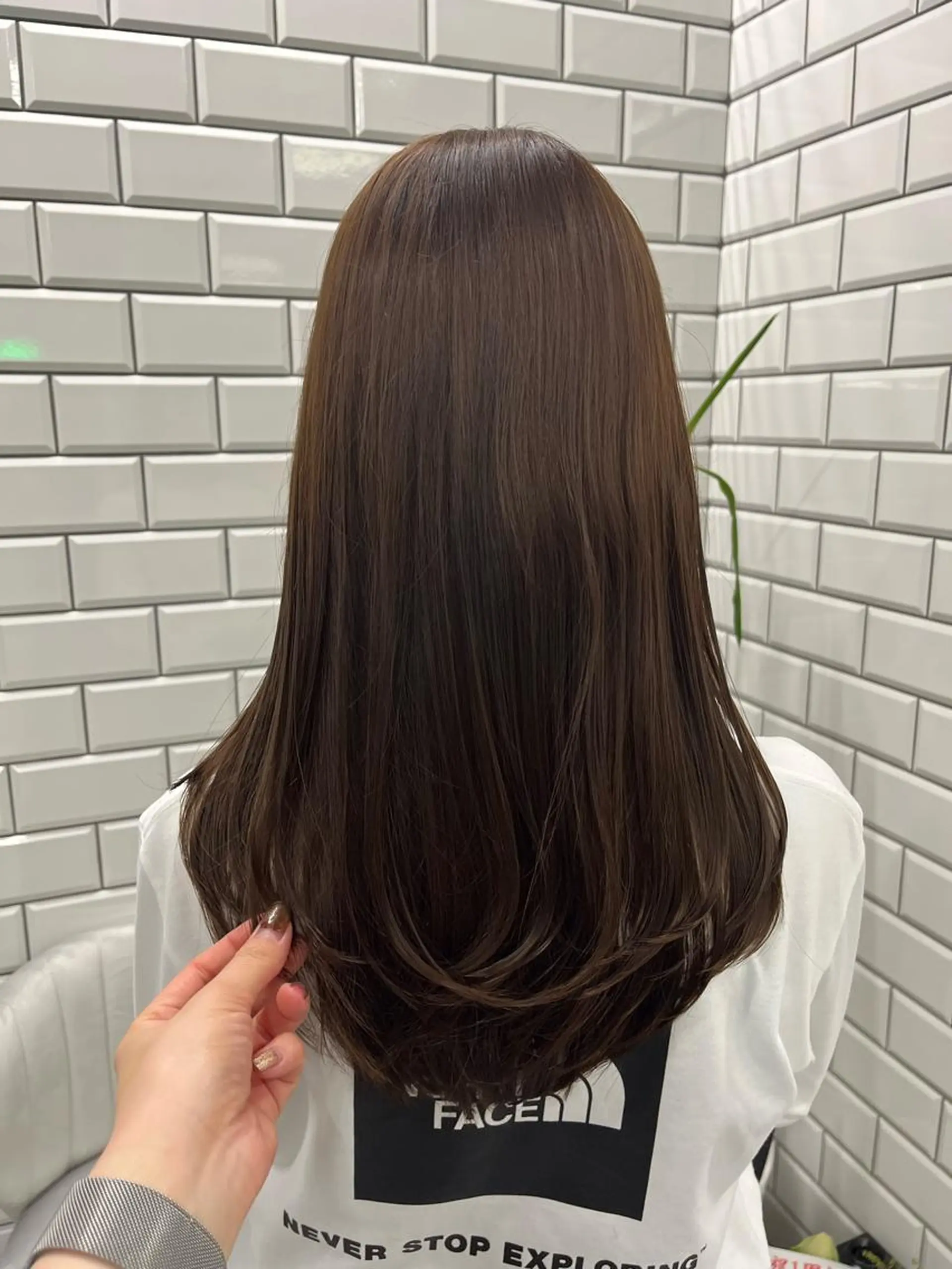 ロング カラー newi赤羽 HINATAのヘアスタイル