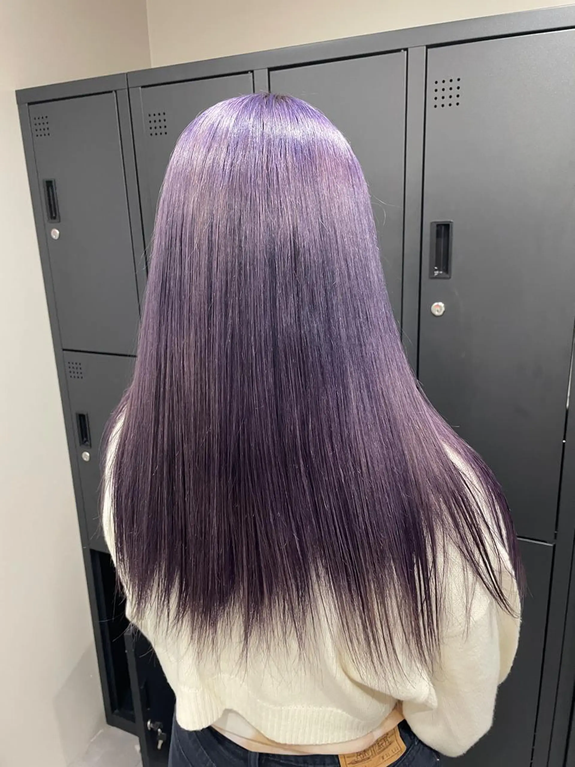 ロング カラー 切りっぱなしボブ レイヤー/縮毛矯正のヘアスタイル