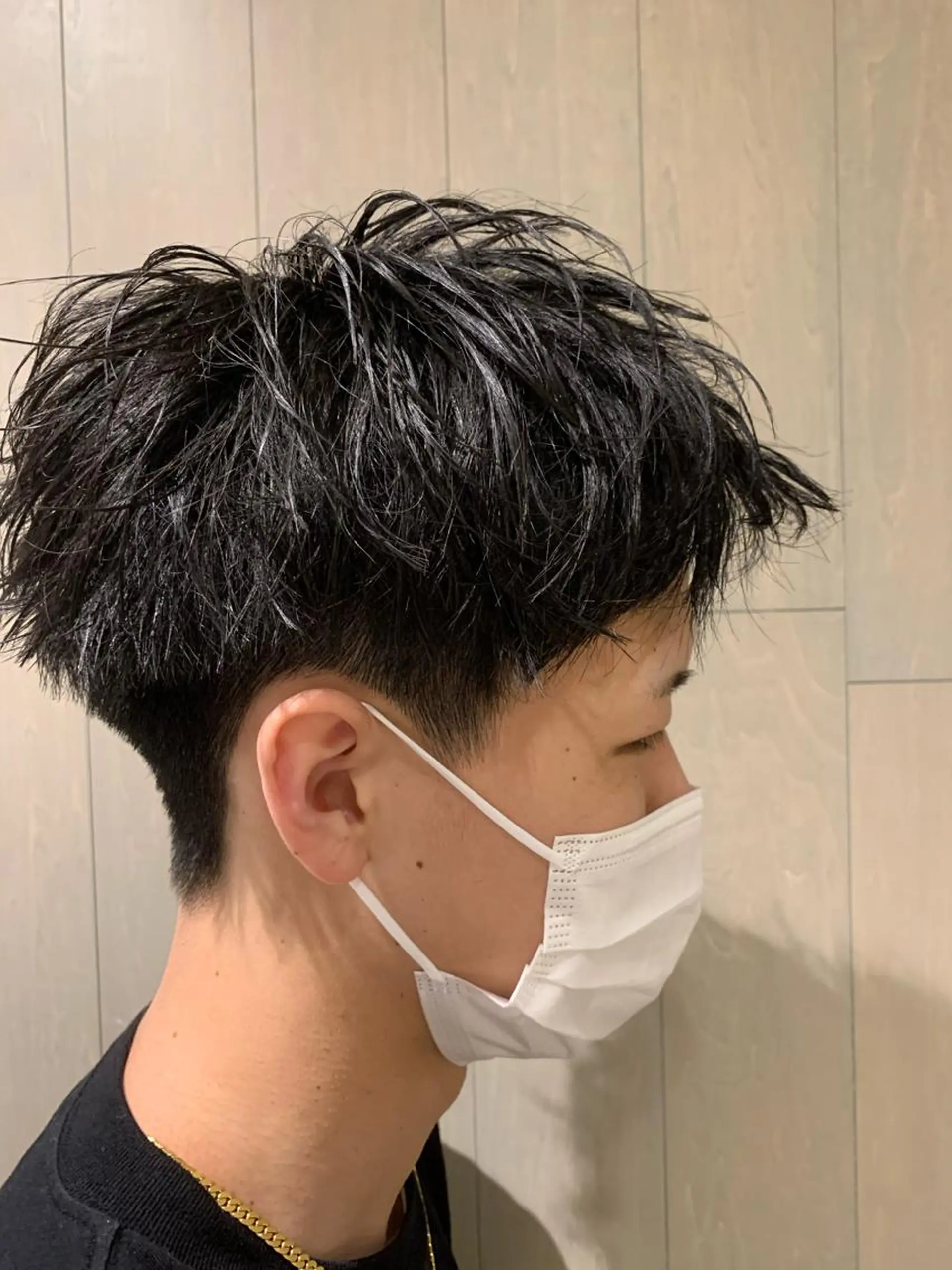 ショート メンズ 糟谷 慈英のヘアスタイル