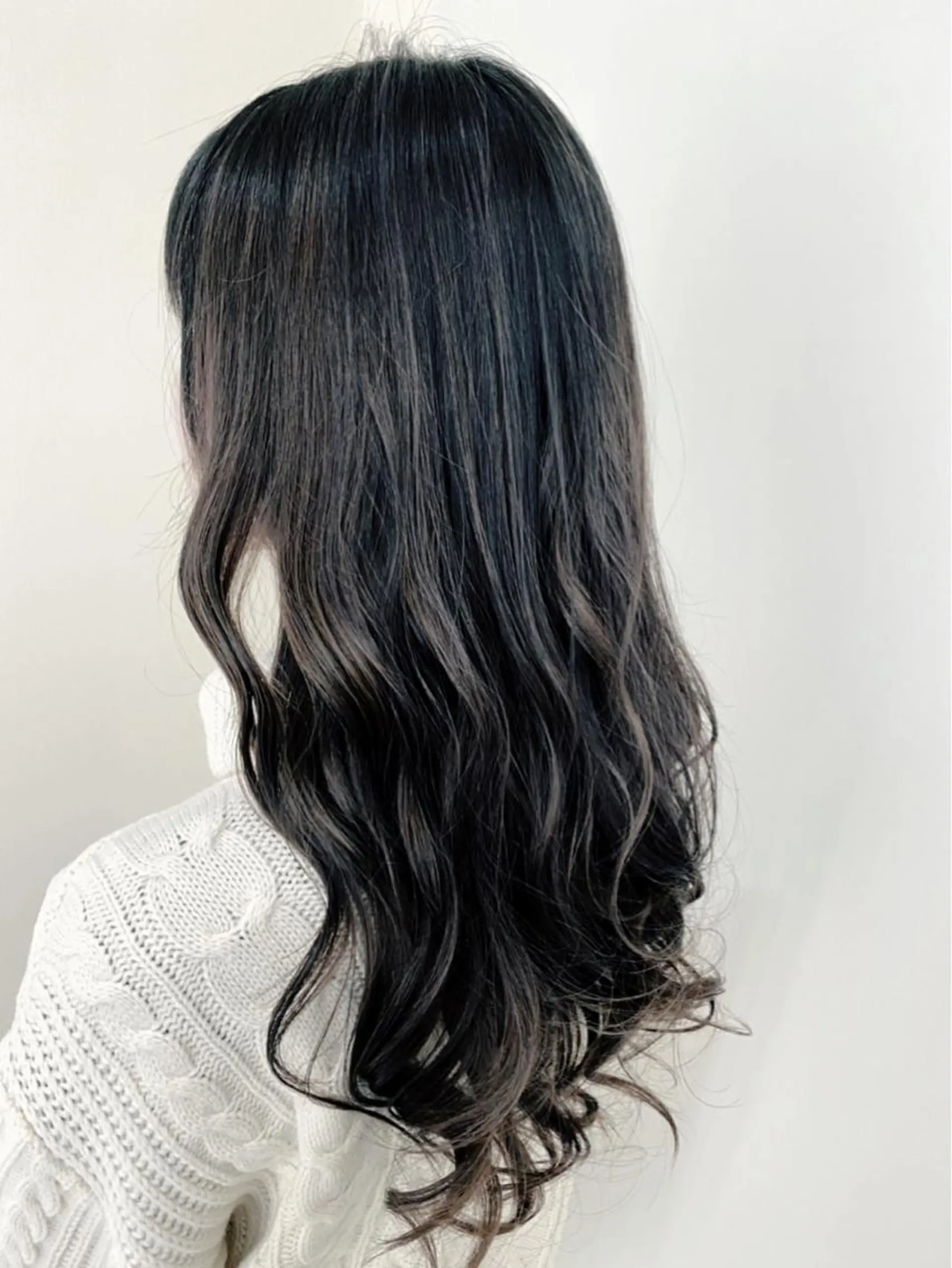 ロング ハイライト 奥井 将希のヘアスタイル