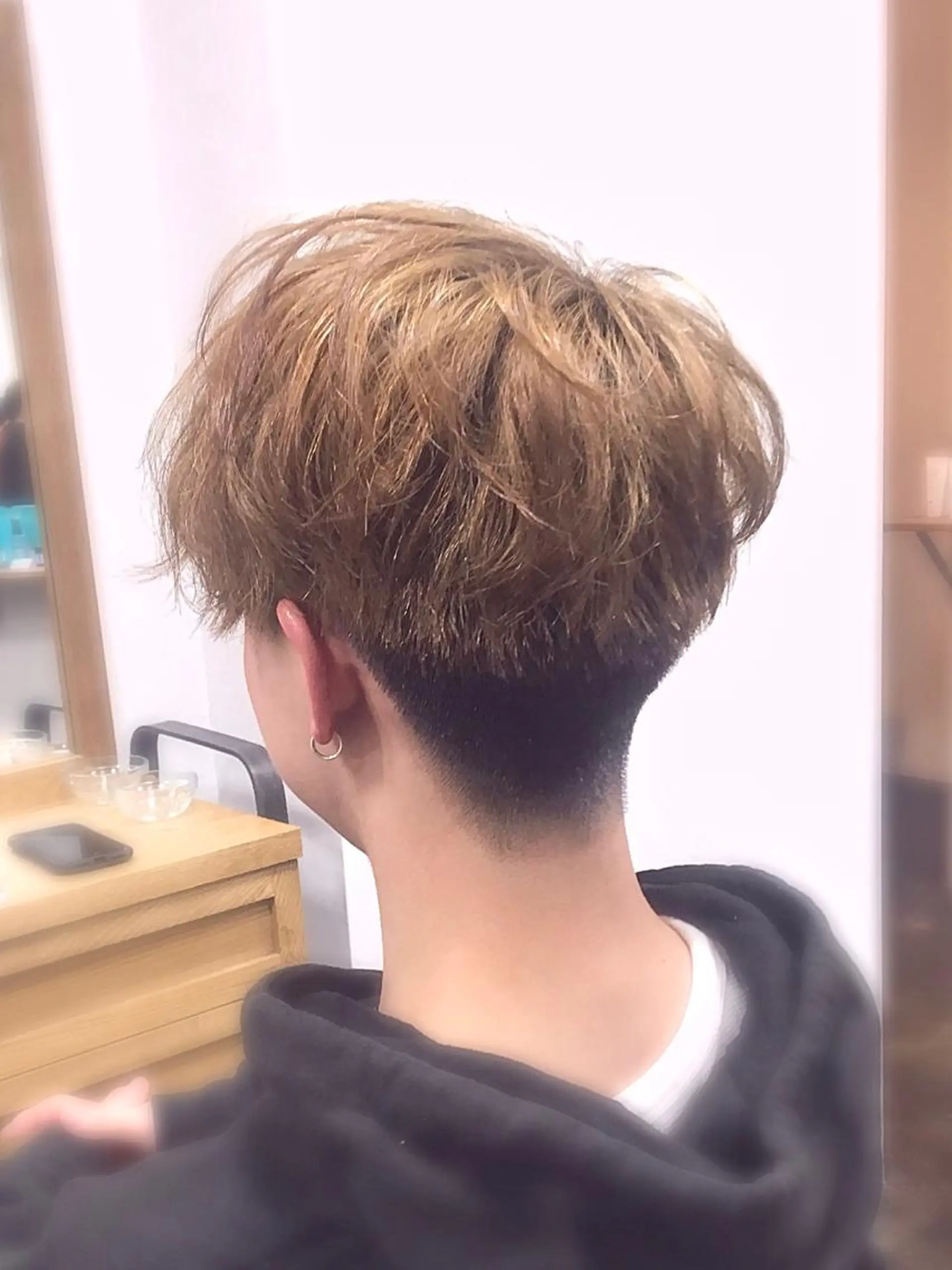 ショート 米澤 篤志のヘアスタイル