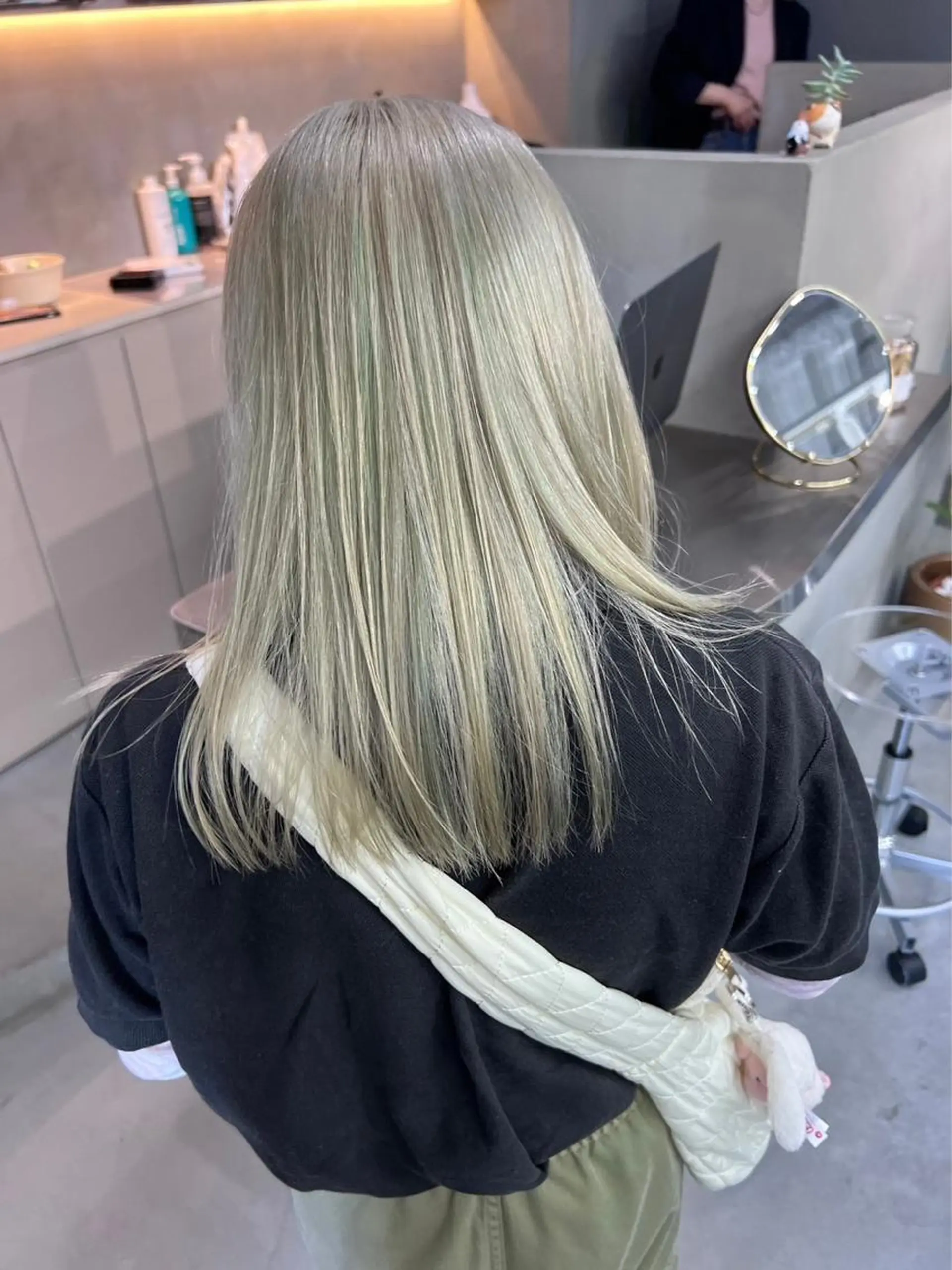 セミロング カラー ヘアアレンジ ヘアカラー トリートメント SHIAN 立川 🍑すずかのヘアスタイル