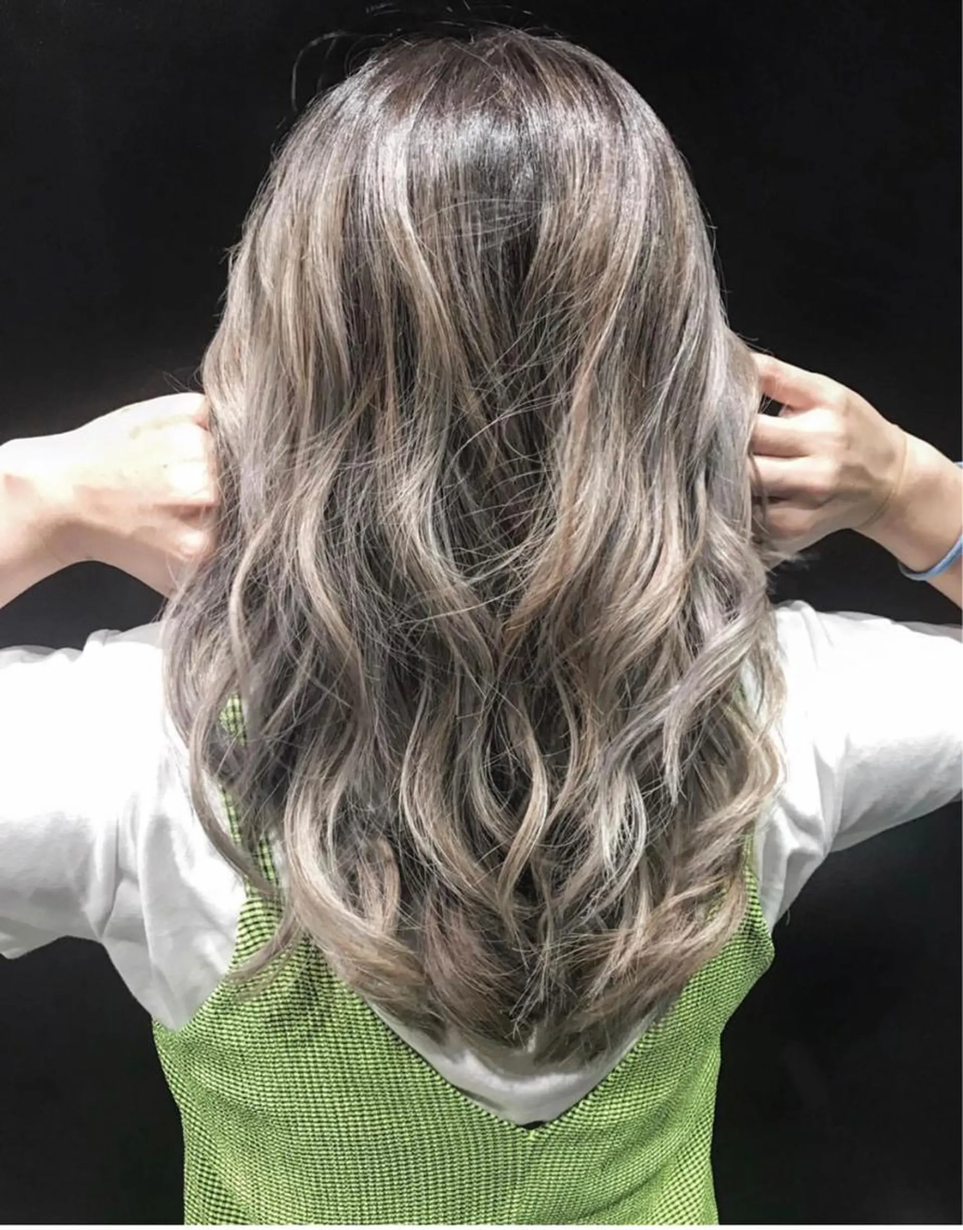 セミロング カラー 美魔女 美容師NAOのヘアスタイル