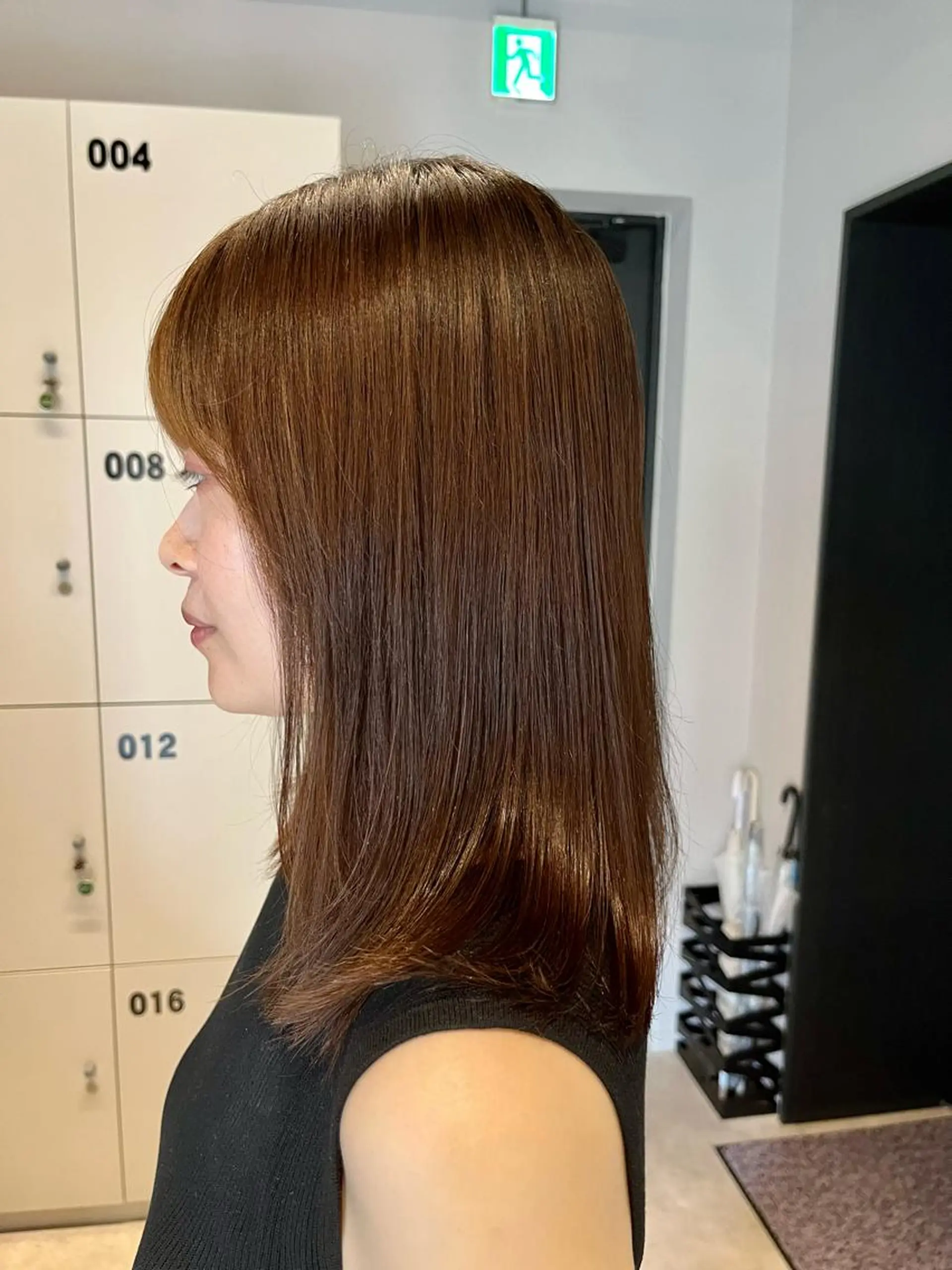 セミロング カラー カット ヘアカラー 縮毛矯正 トリートメント うる艶カラー/恵比寿 ベージュ/丸山陽平のヘアスタイル