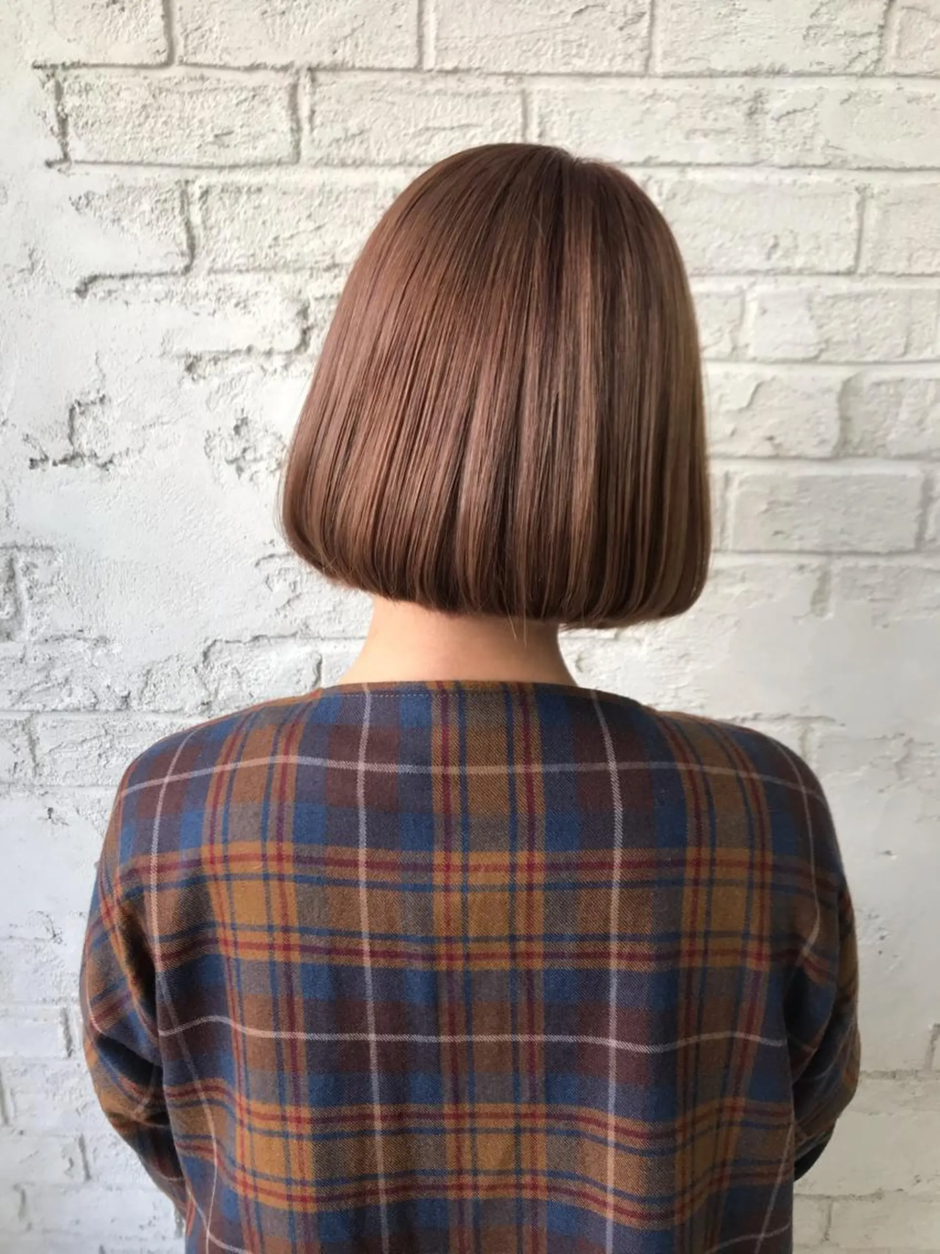 ミディアム カラー オリーブ/アッシュ やわらか透明感カラーのヘアスタイル