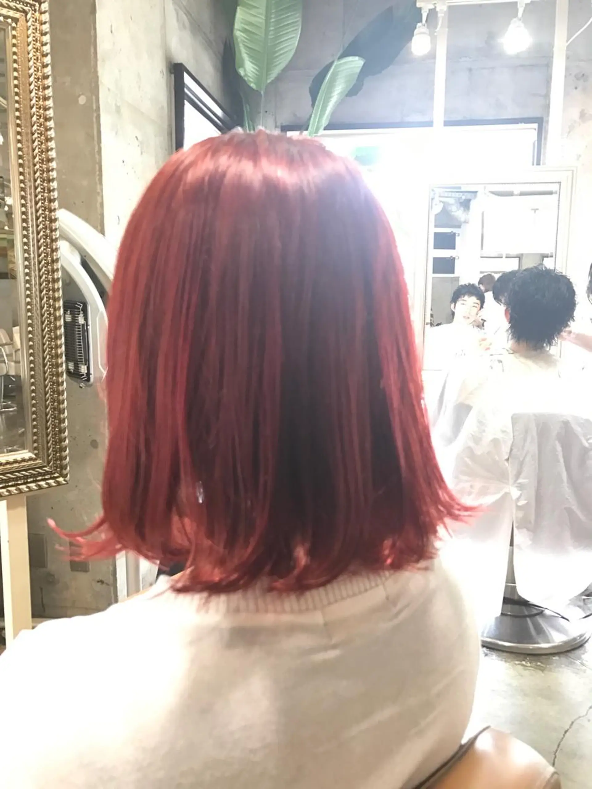ミディアム カラー パーマ ヘアアレンジ メンズ キッズ ネイル マツエク・マツパ ダブルカラー レッドカラー 赤色 サロンドミルク 原宿のヘアスタイル