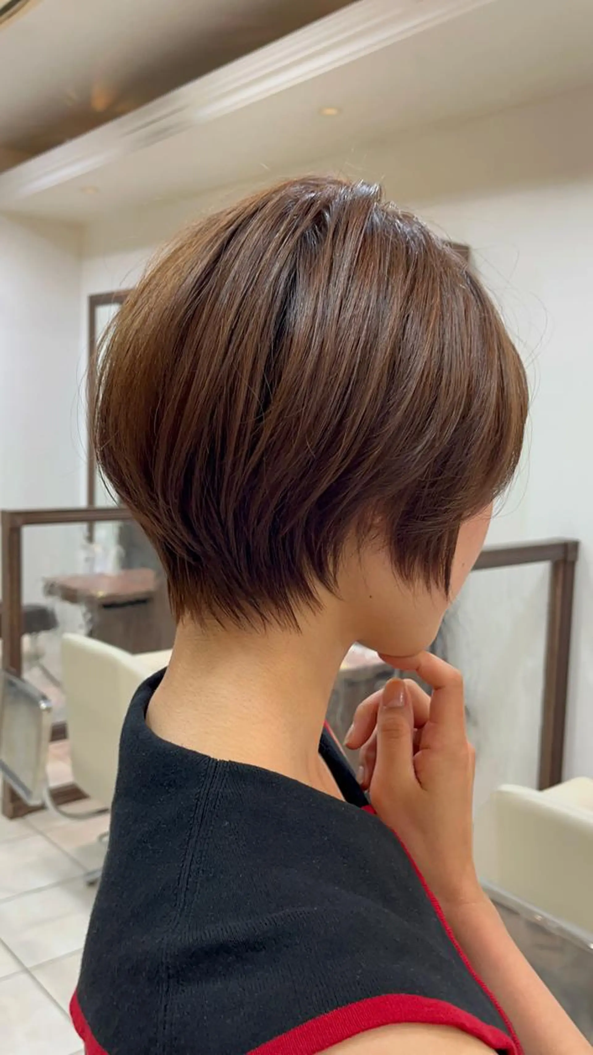 ショート ショートボブ ハンサムショート ボブ くびれヘア ハイライト カット トリートメント ✨髪質改善・縮毛矯正 専門美容室マーベルのヘアスタイル