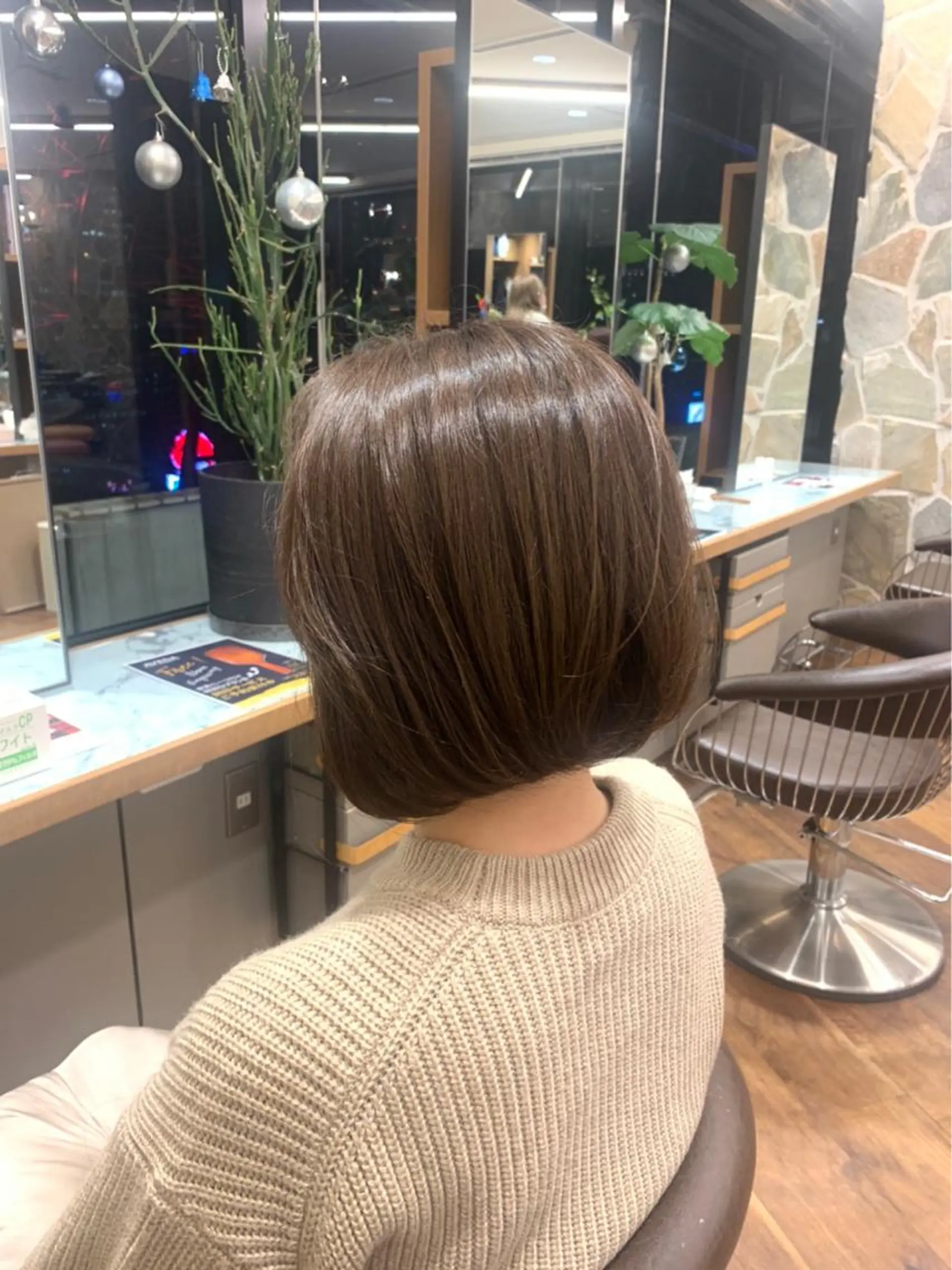 ショート レイヤー/グレージュ メンズパーマのヘアスタイル