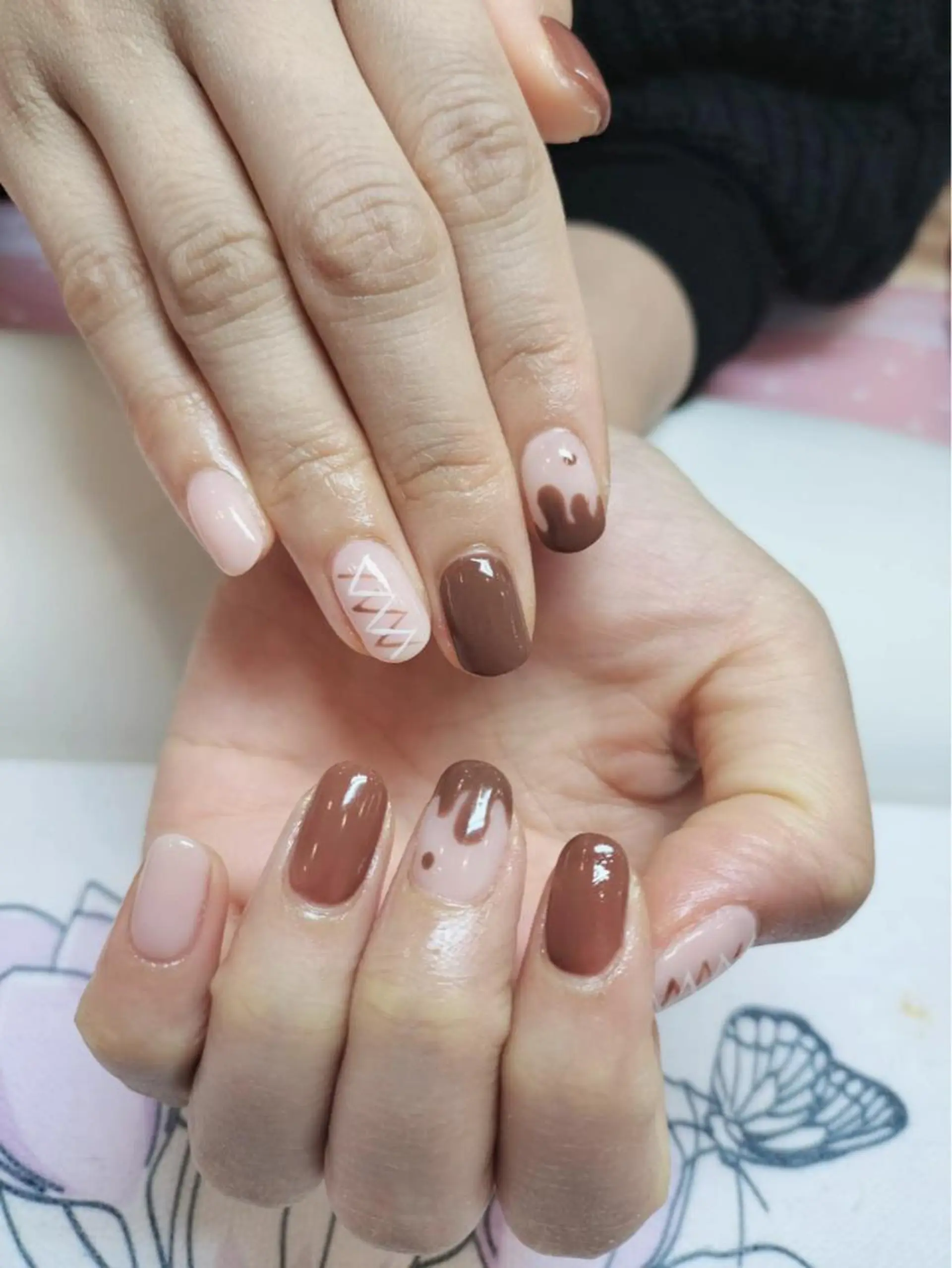 ネイル Ui_Amor (パラジェル)のネイルデザイン