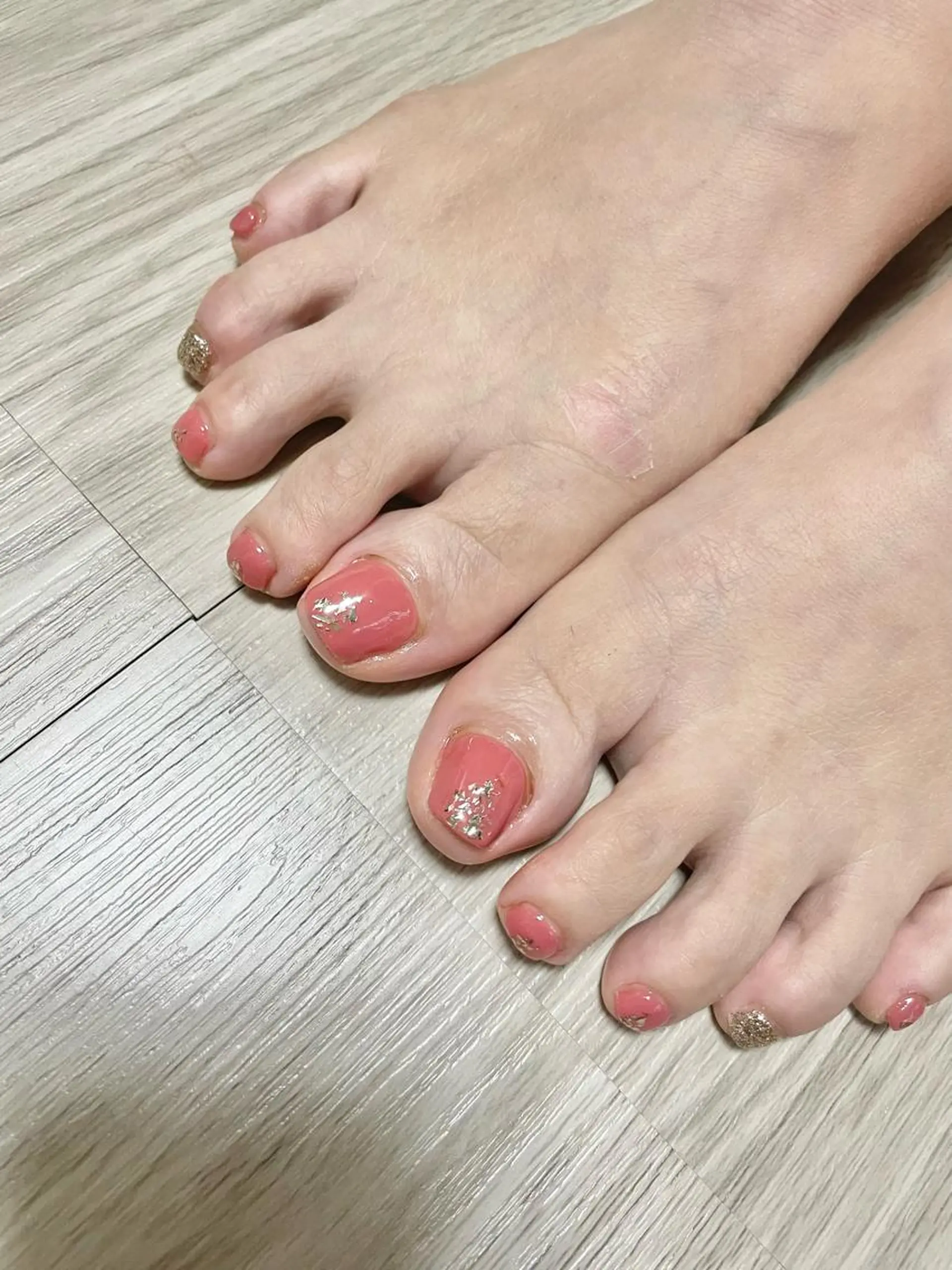 ネイル フットネイル Y's nailのネイルデザイン