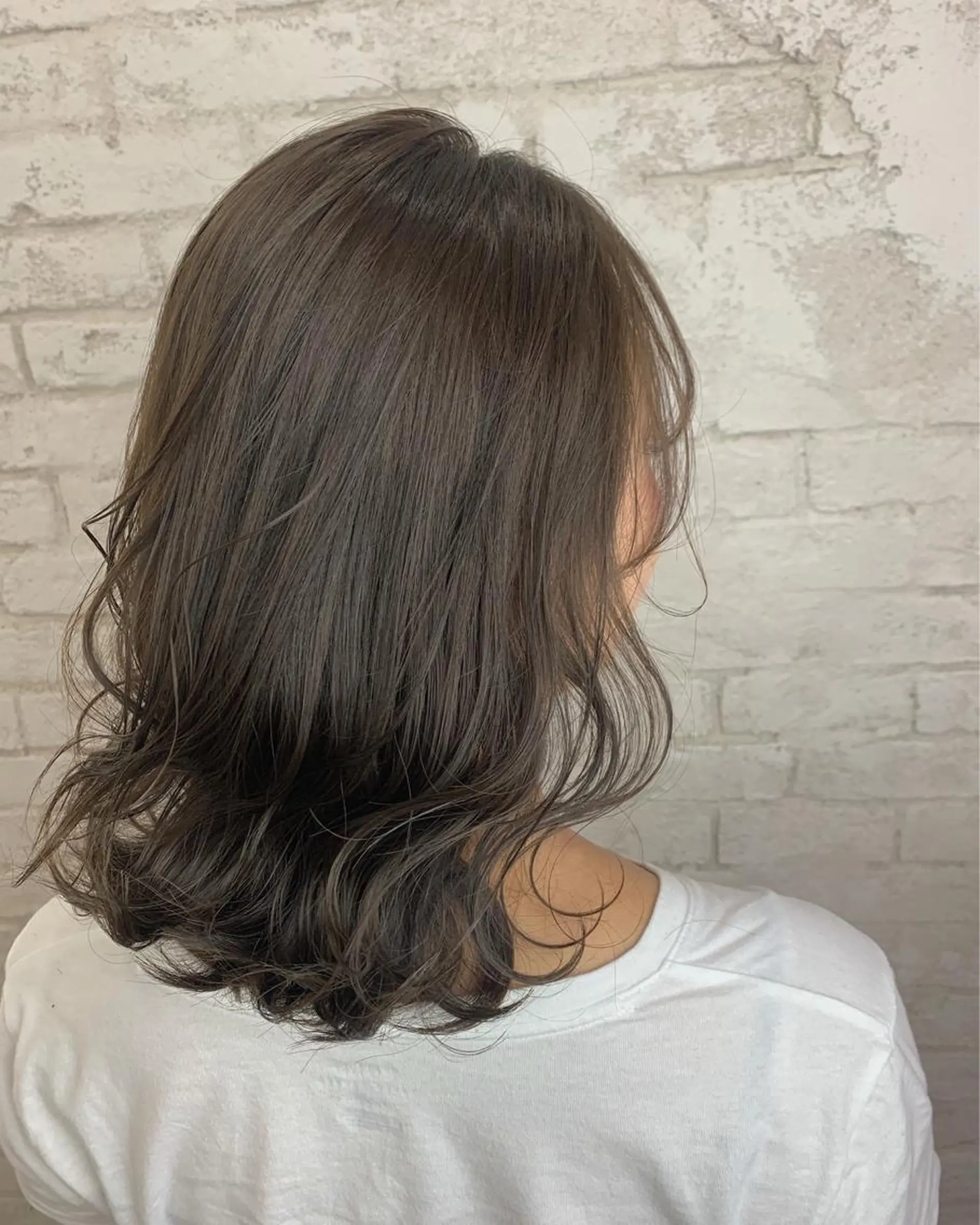 ミディアム カット ヘアカラー トリートメント 🌈ハイライトカラー 🌈naokoのヘアスタイル