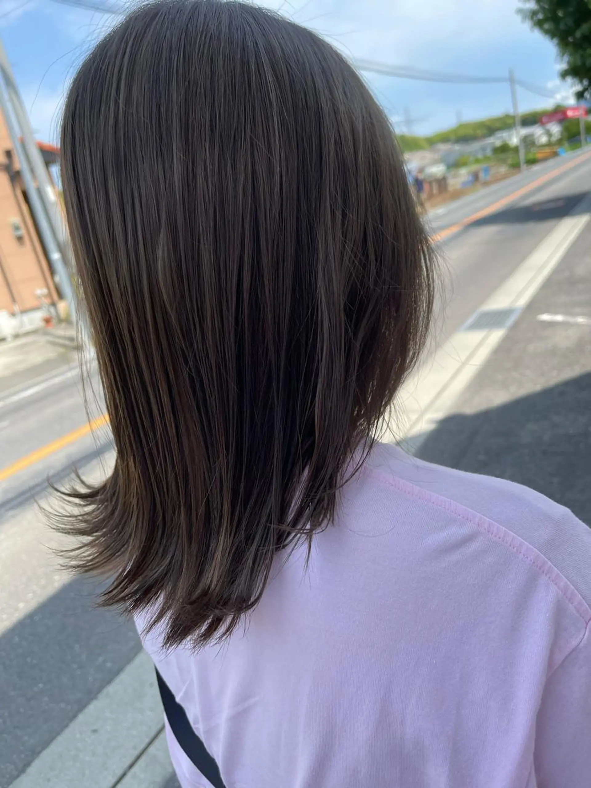 ミディアム ヘアカラー 半田 知穂のヘアスタイル