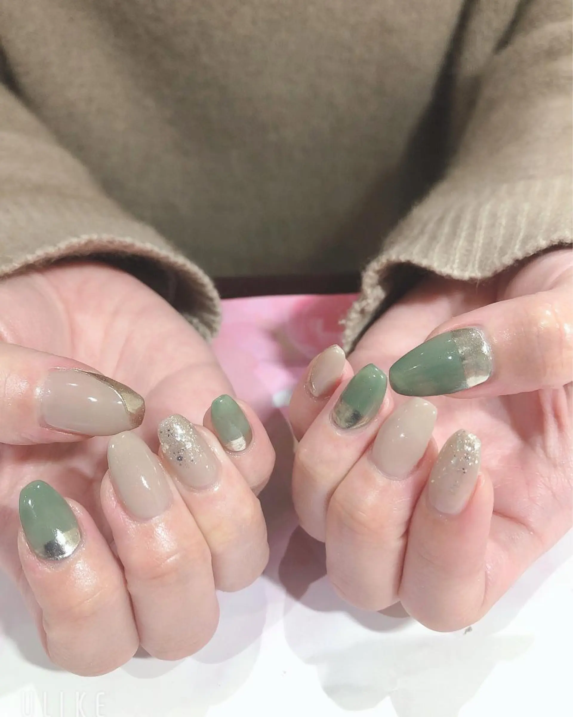 ネイル ミラーネイル ニュアンスネイル ハンドネイル 吉野✨ ネイルデザイナー✨のネイルデザイン