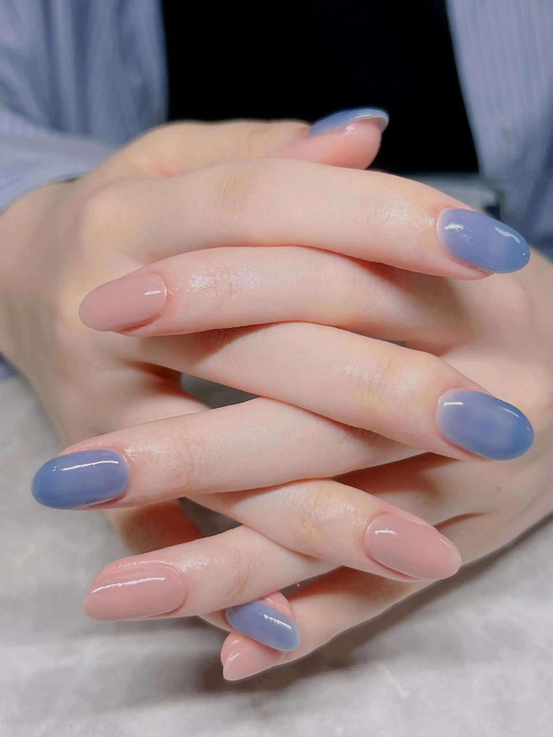 ネイル ハンドネイル ISA_ BELLAのネイルデザイン