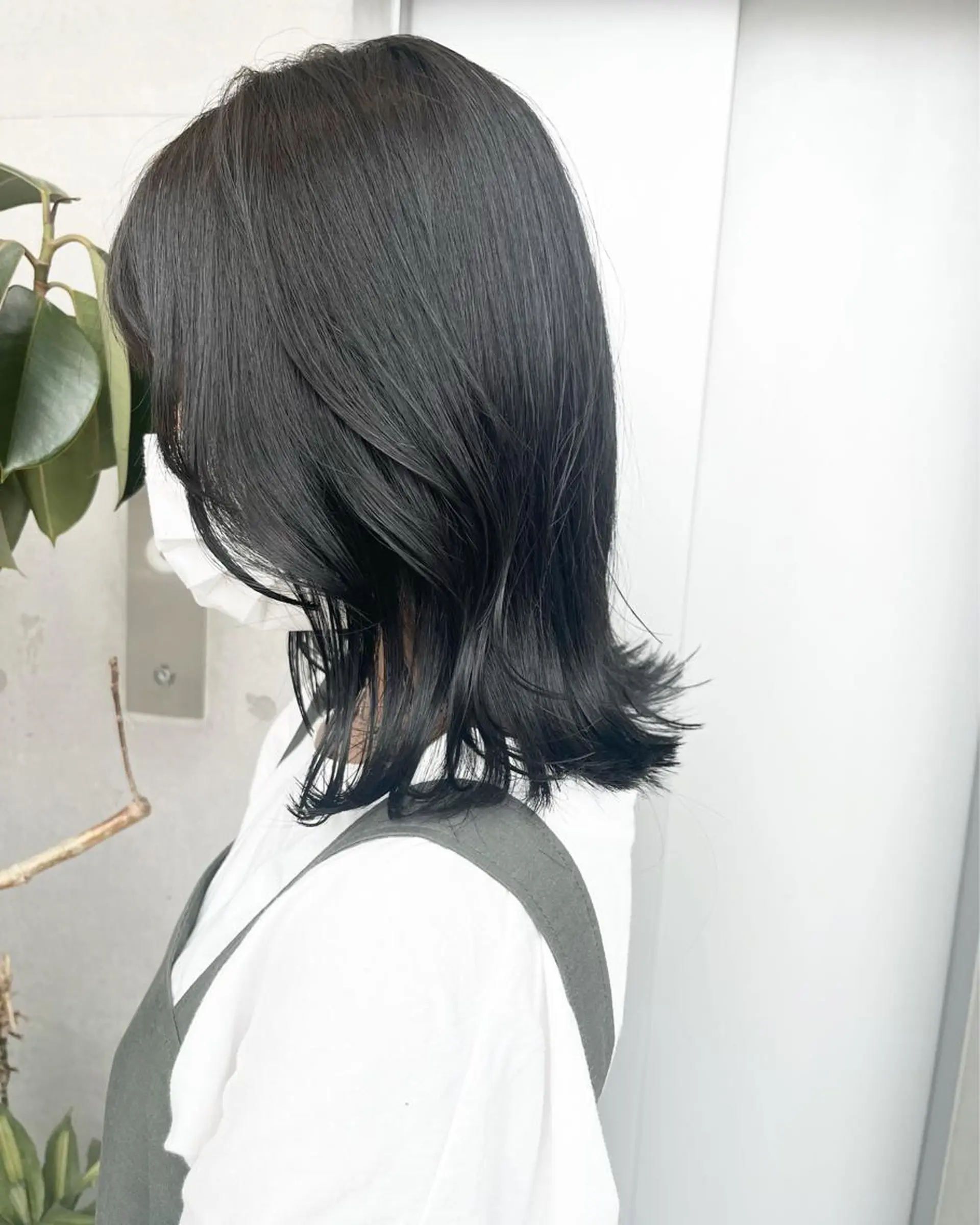 ミディアム カラー パーマ ヘアアレンジ ヘアカラー トリートメント 透明感/オリーブ/ グレージュ/YUKAのヘアスタイル