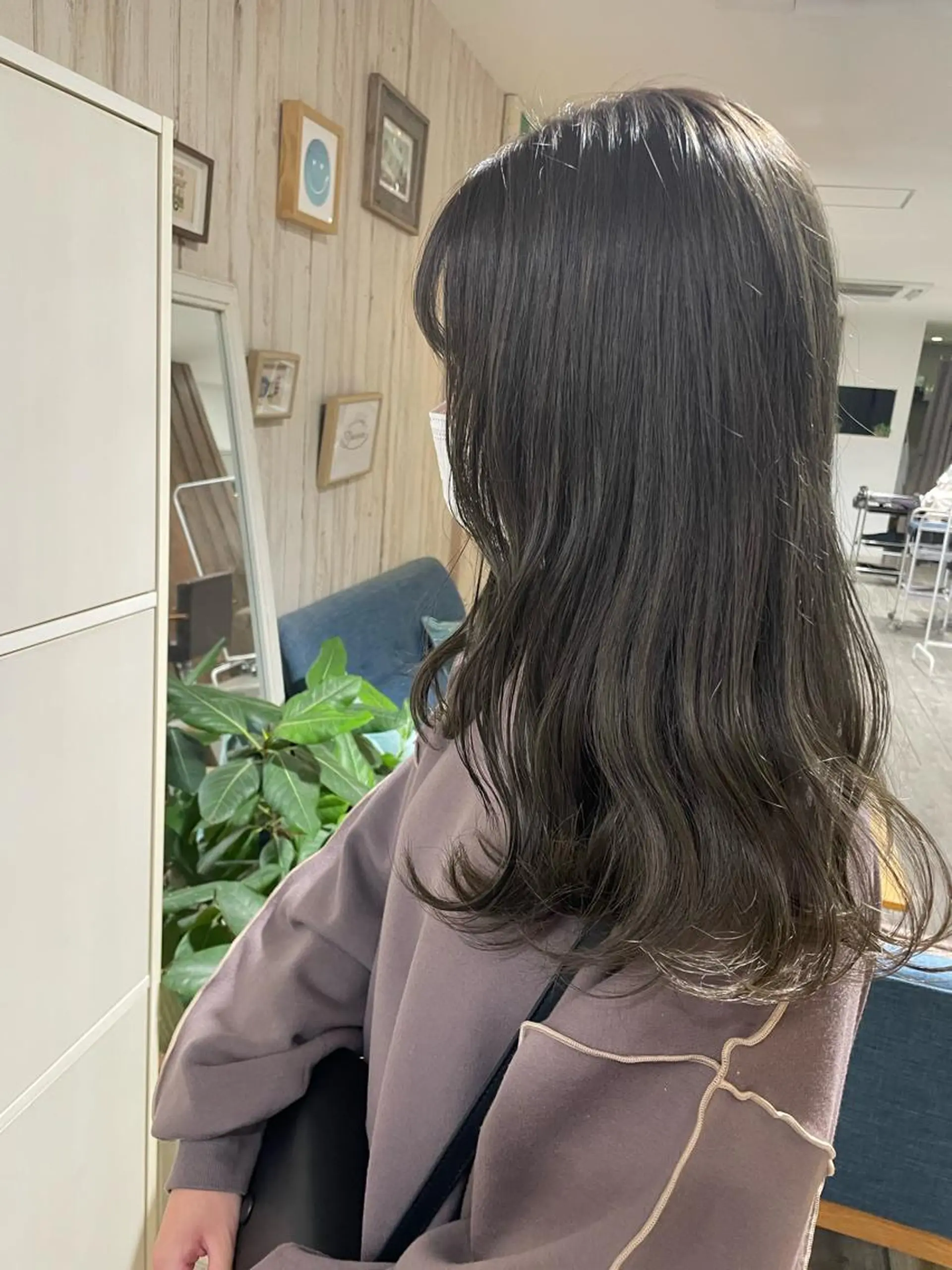 セミロング カラー exfa sakura🪞のヘアスタイル