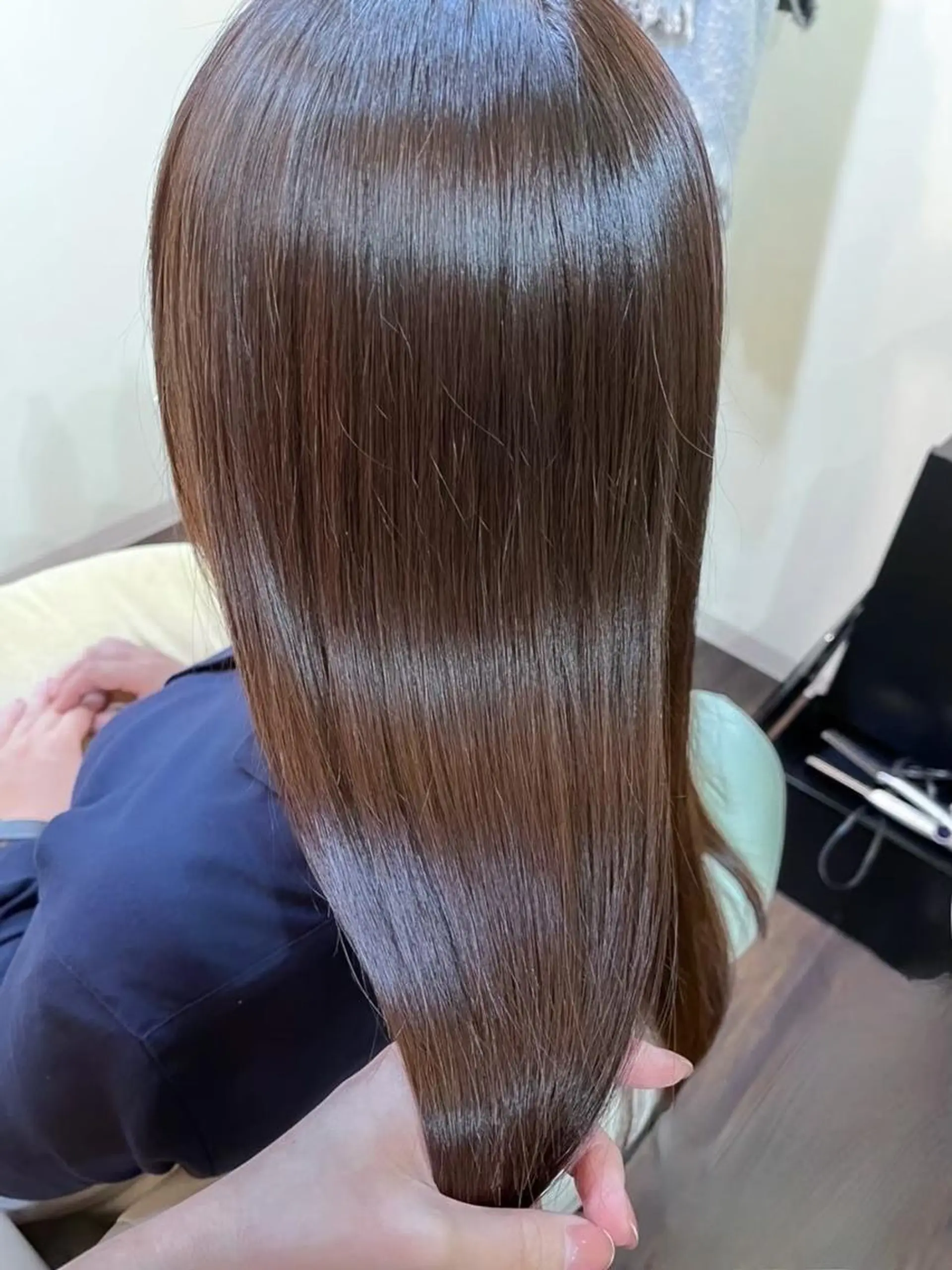 ロング ヘアカラー クルール スタッフのヘアスタイル