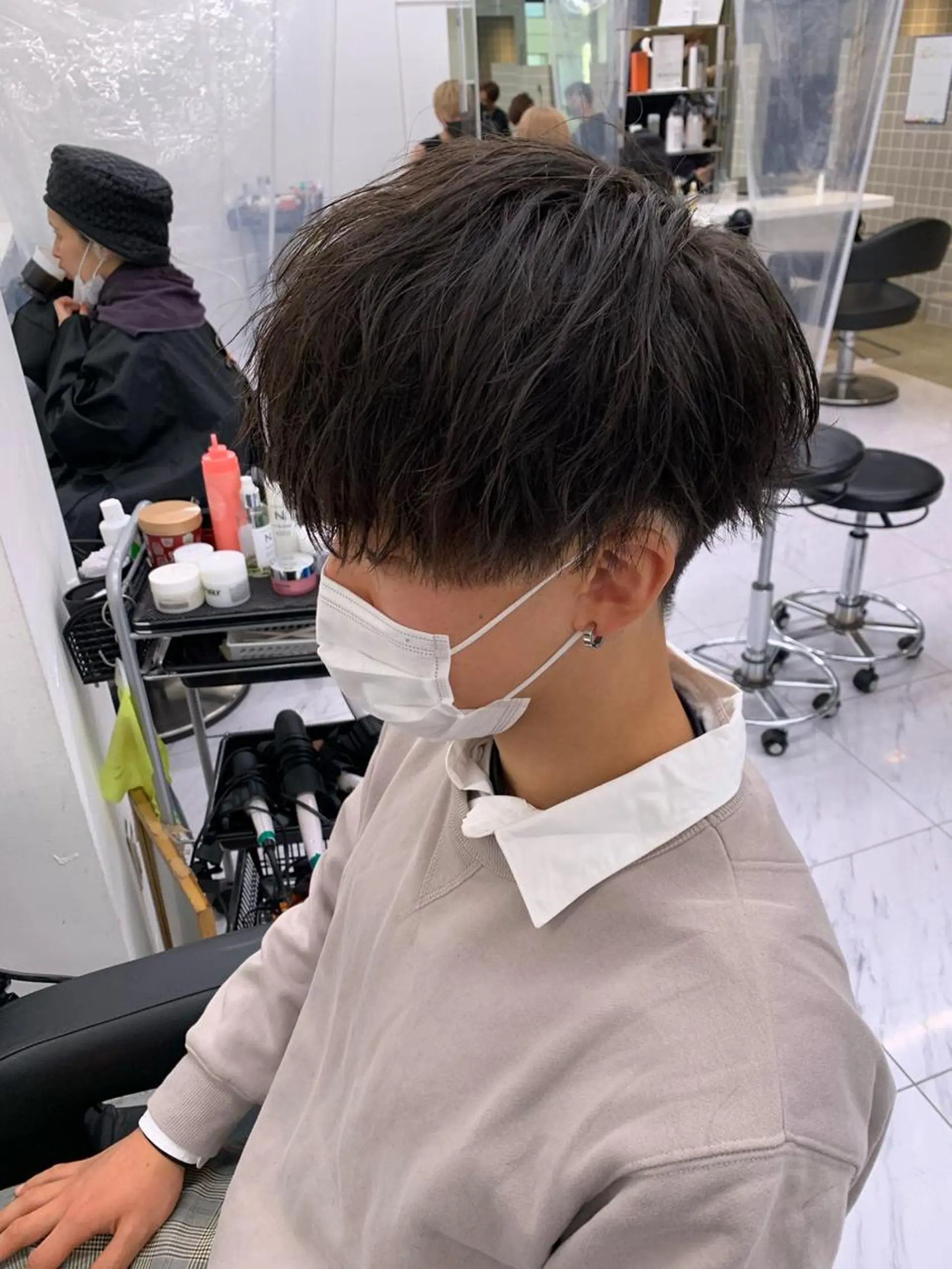 ショート カラー パーマ メンズ アイブロウ メンズパーマ特化 TAIGAのヘアスタイル