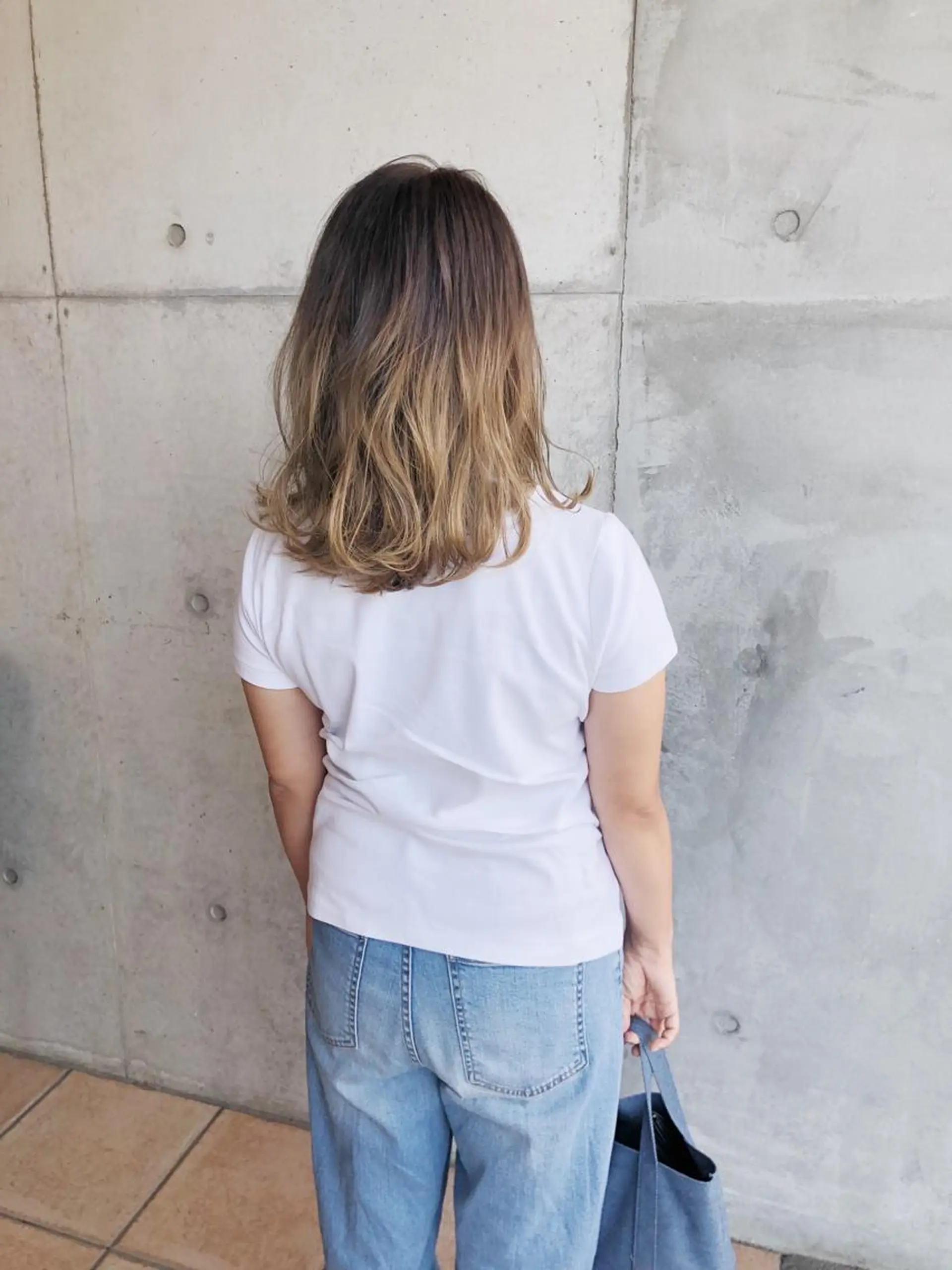 セミロング カラー 吉田 明弘のヘアスタイル